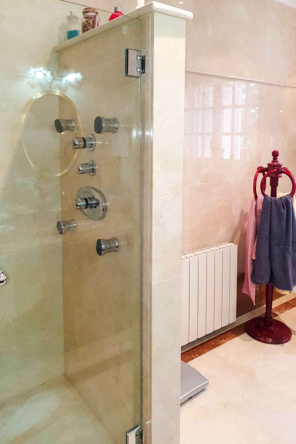 Bathroom / Wellness