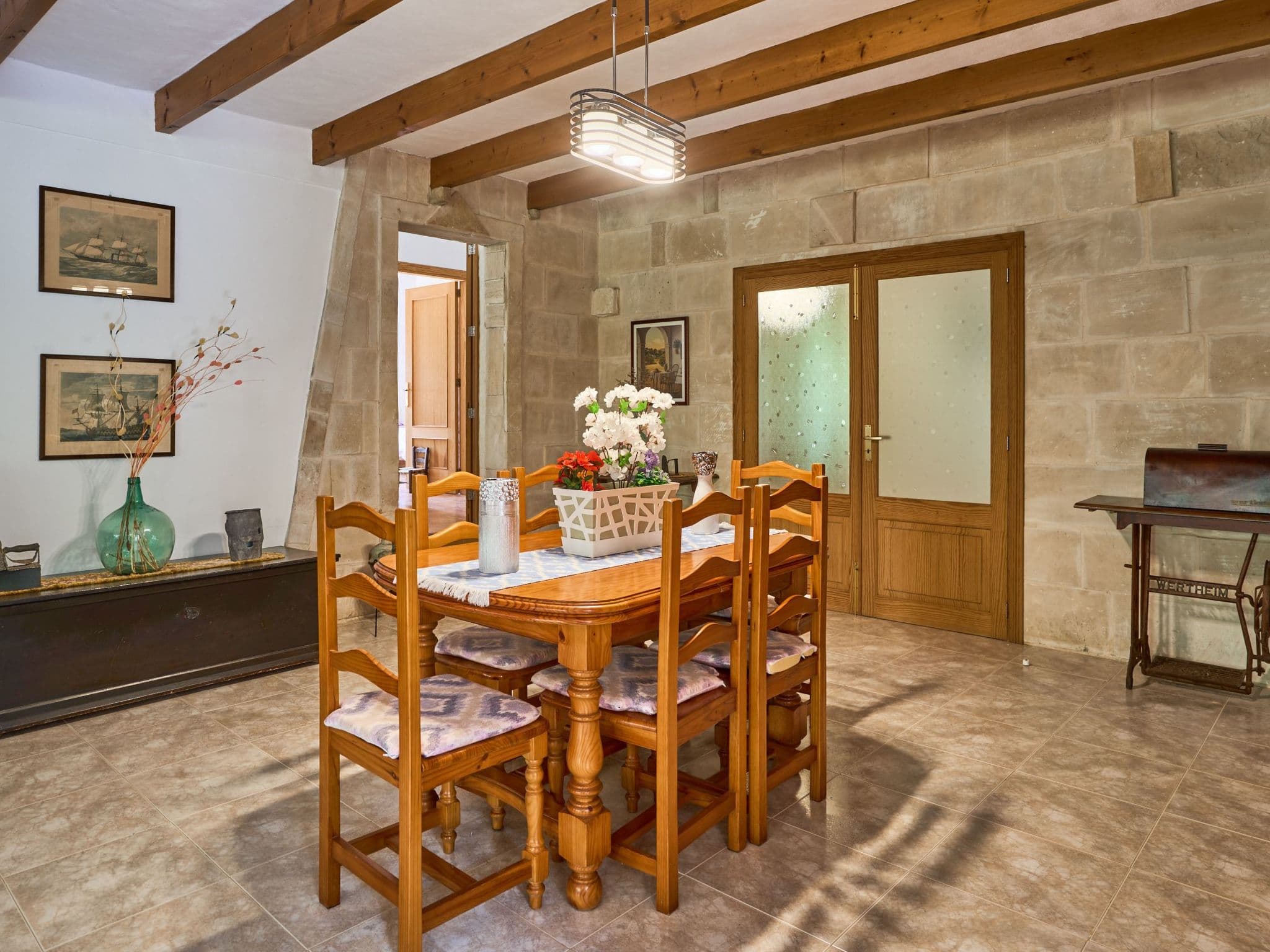 Kitchen / Dining Room