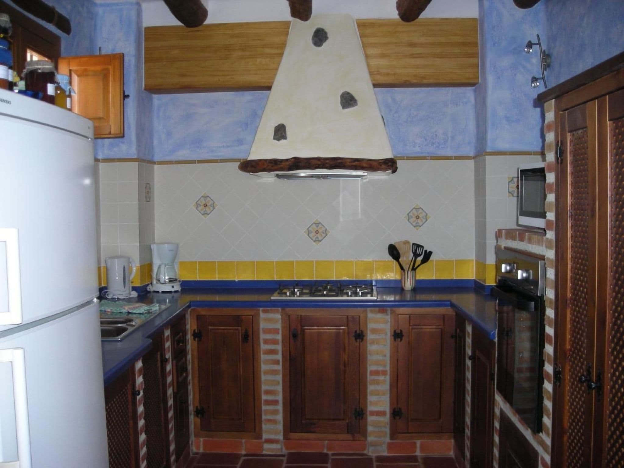 Gallery Image 12
