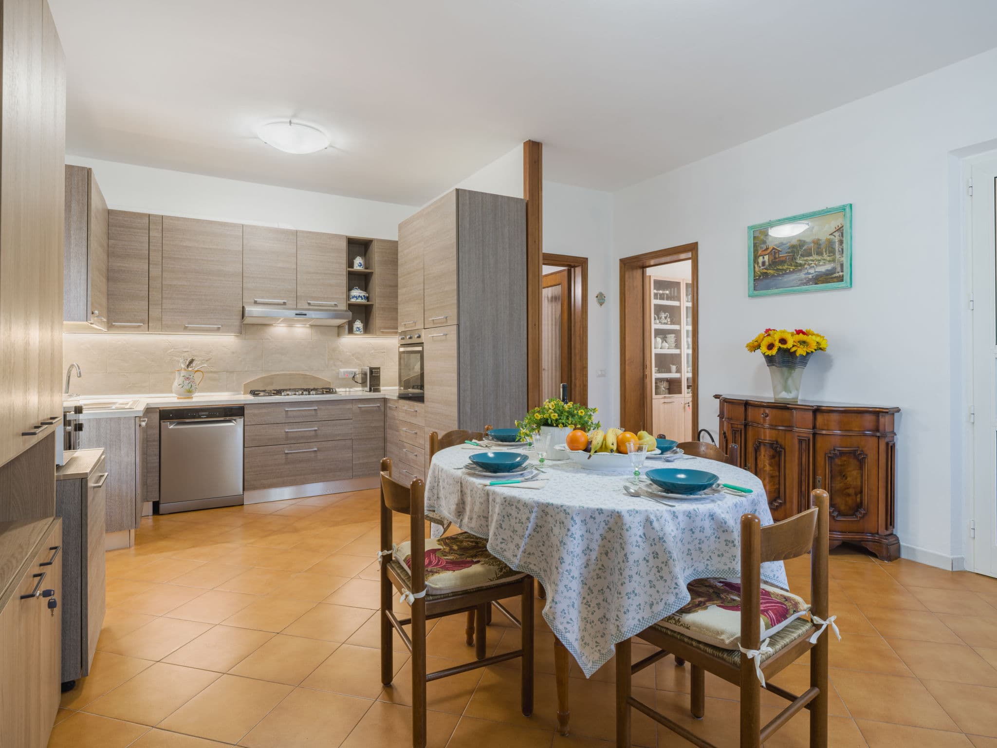 Kitchen / Dining Room