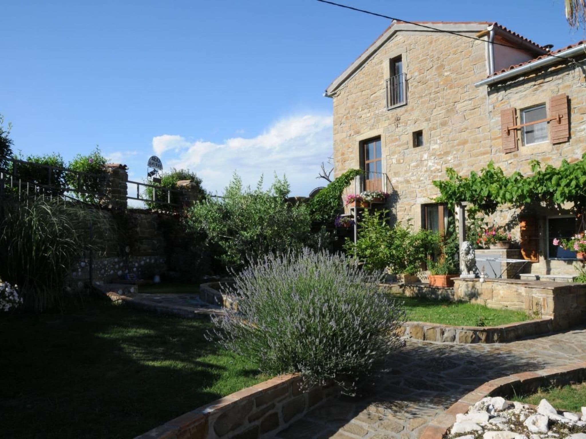Gallery Image 28