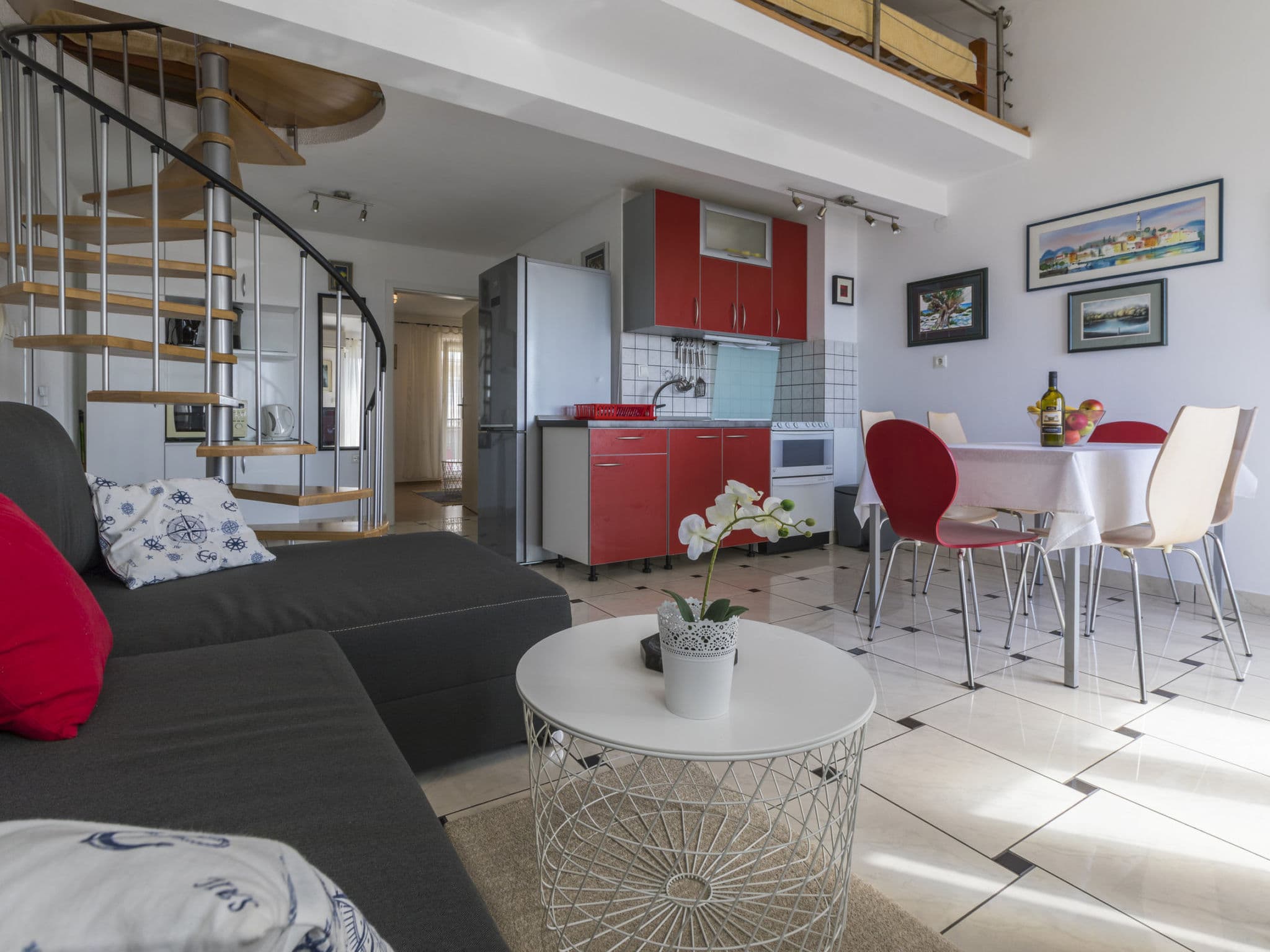 Kitchen / Dining Room