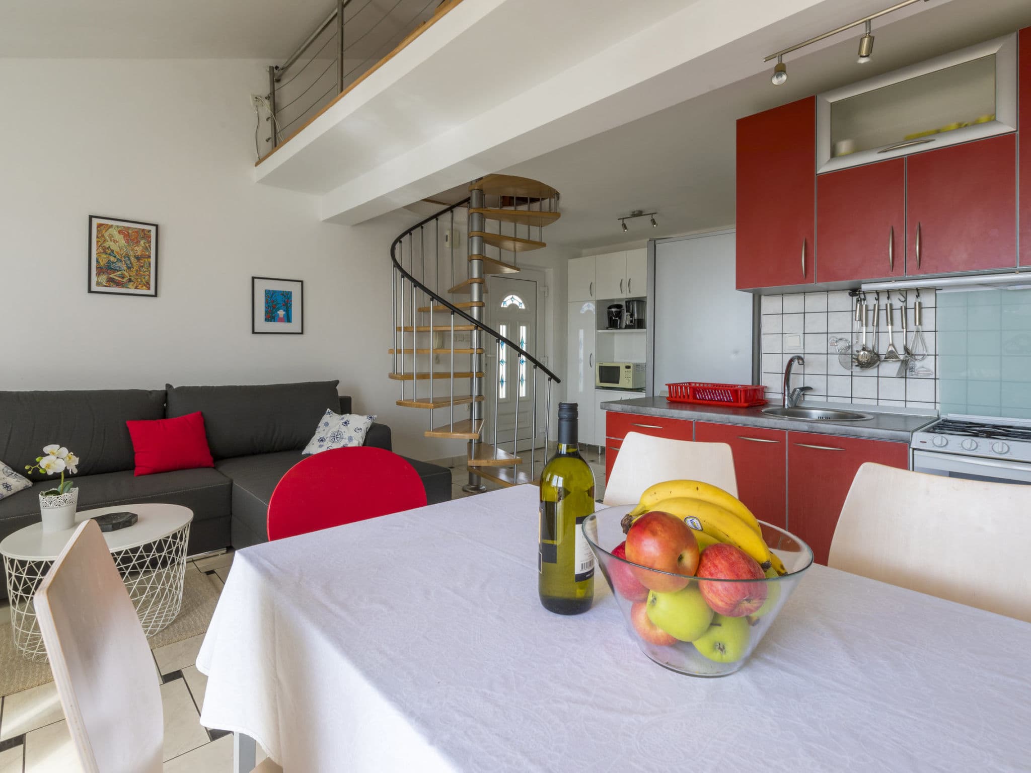 Kitchen / Dining Room