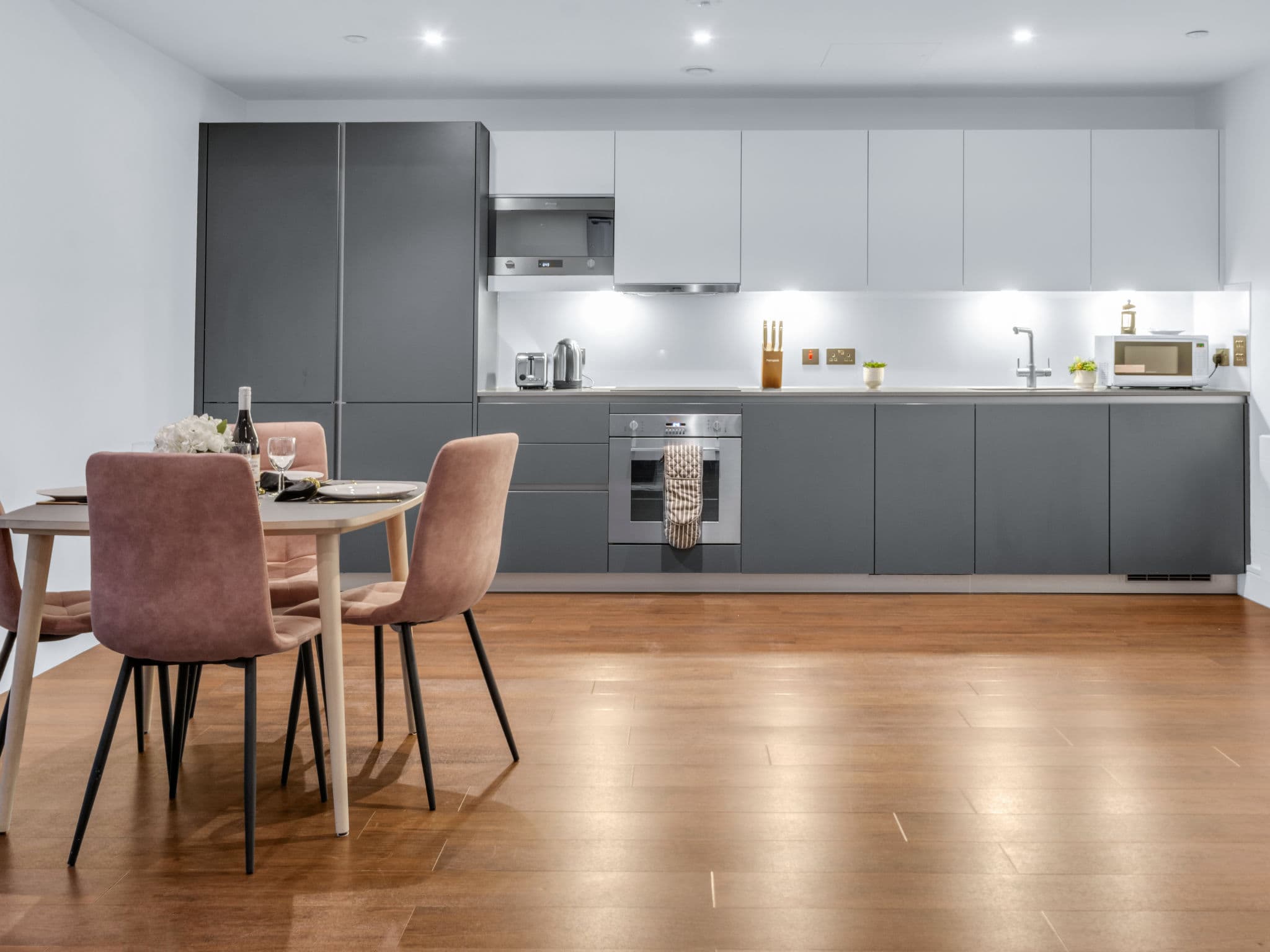Kitchen / Dining Room