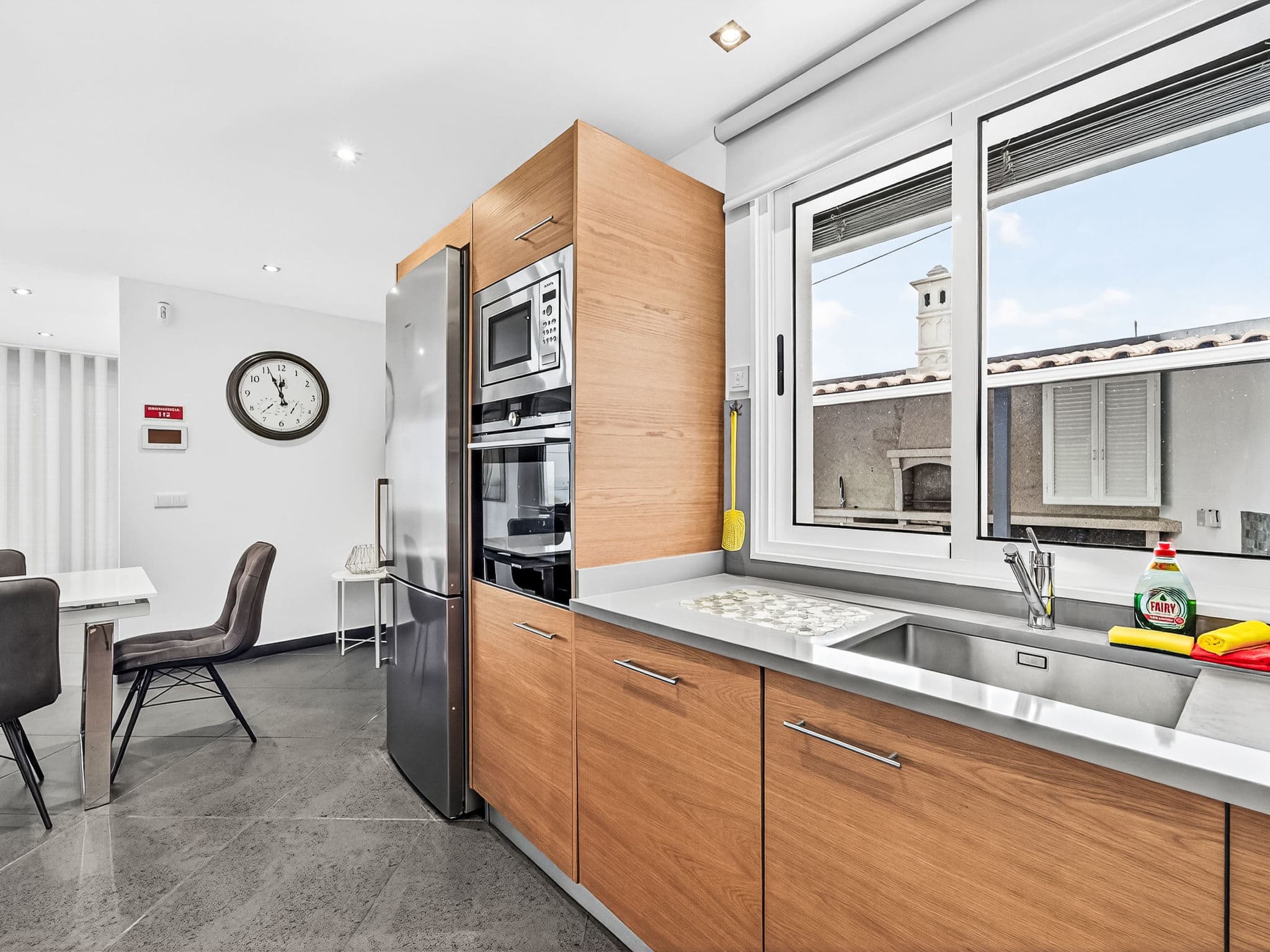 Kitchen / Dining Room