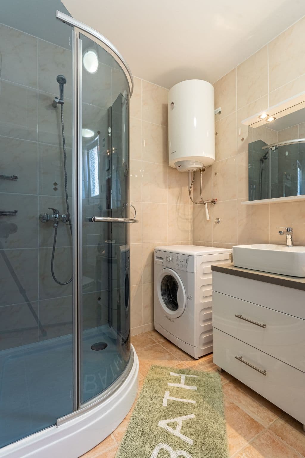 Bathroom / Wellness