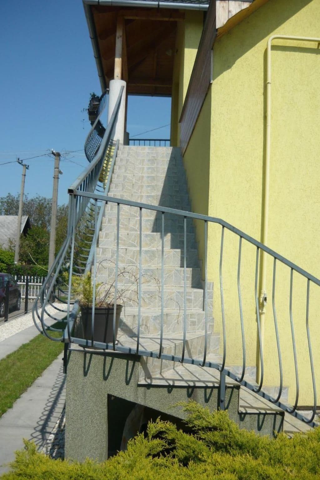 Gallery Image 37