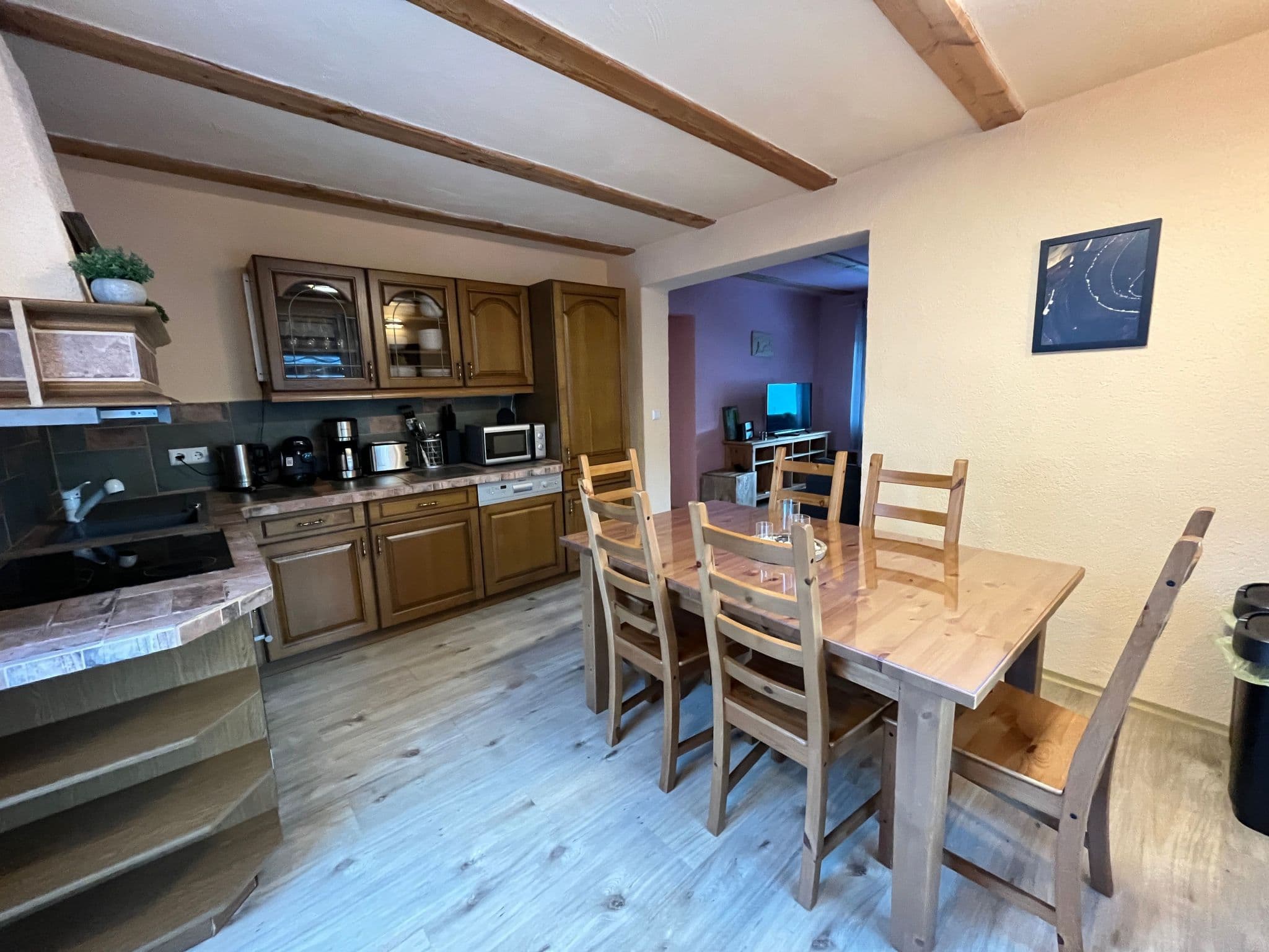 Kitchen / Dining Room