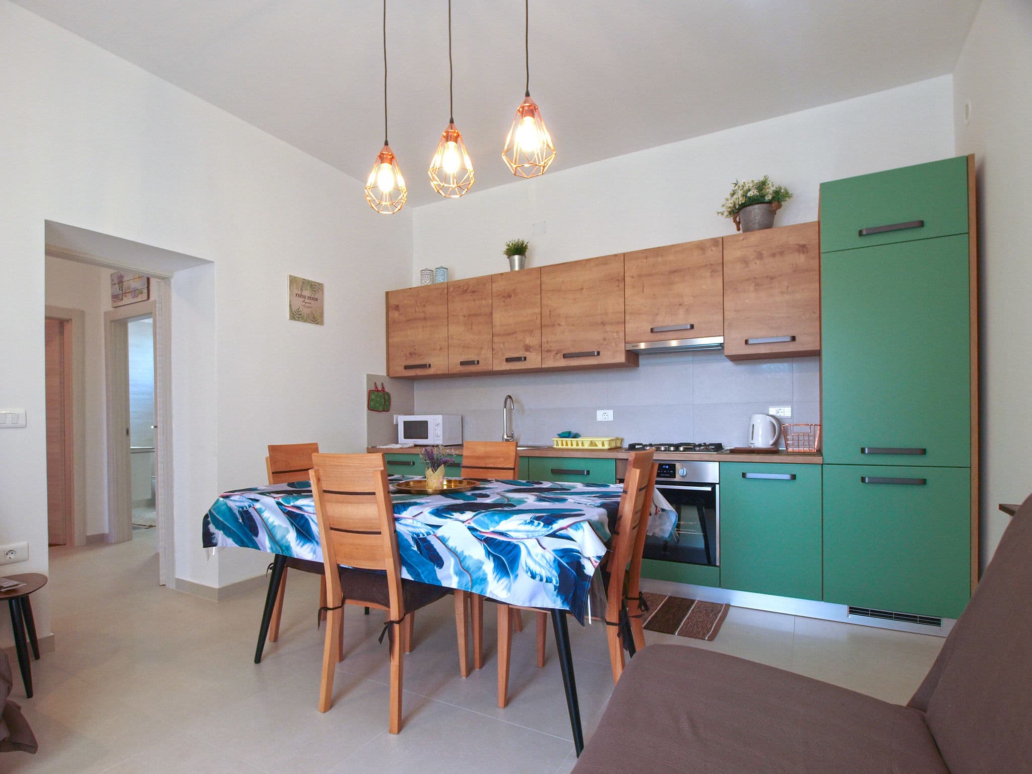 Kitchen / Dining Room