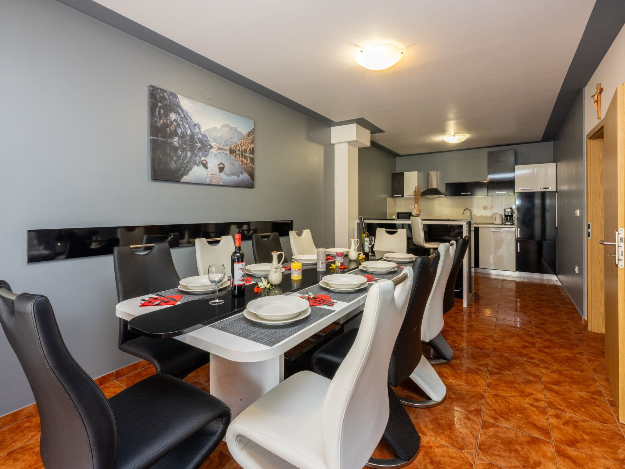 Kitchen / Dining Room