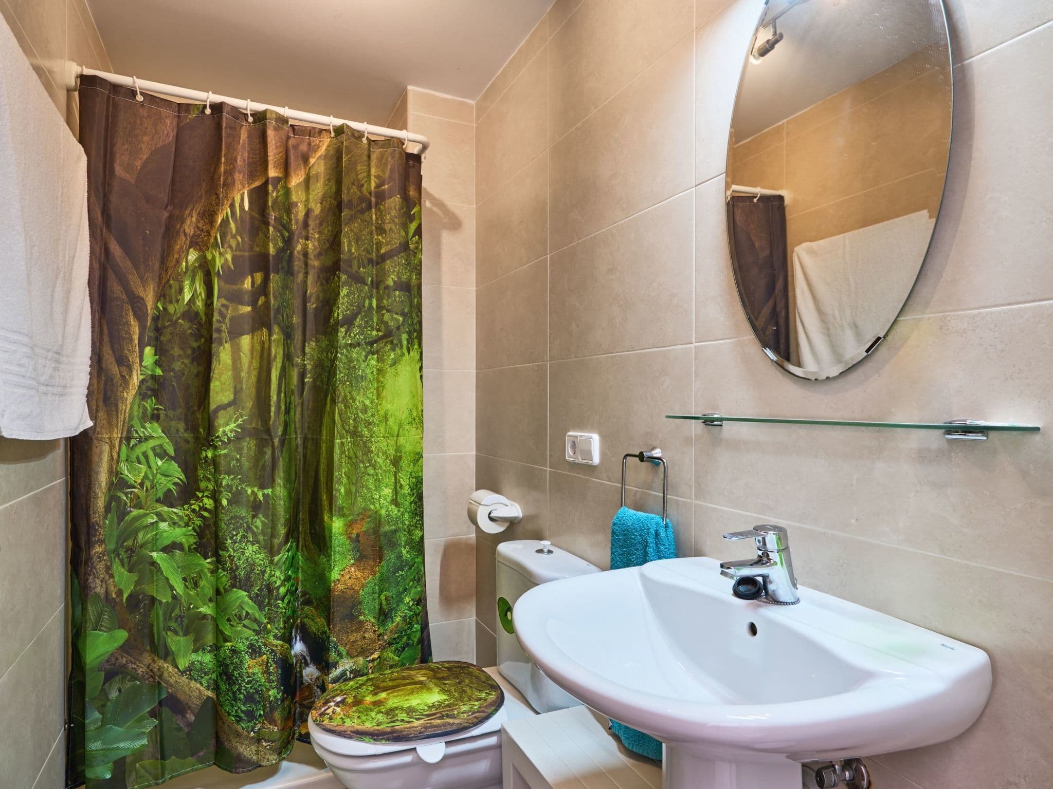 Bathroom / Wellness