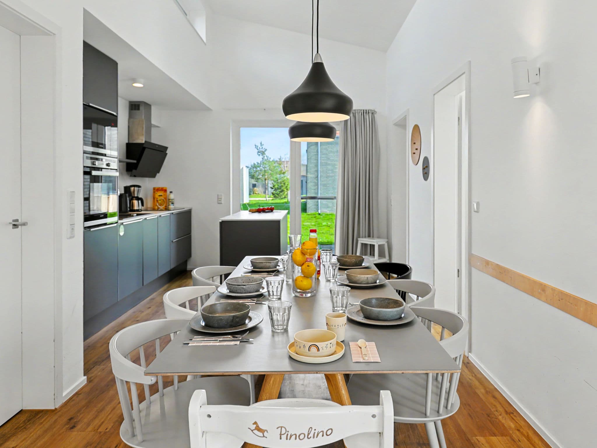 Kitchen / Dining Room