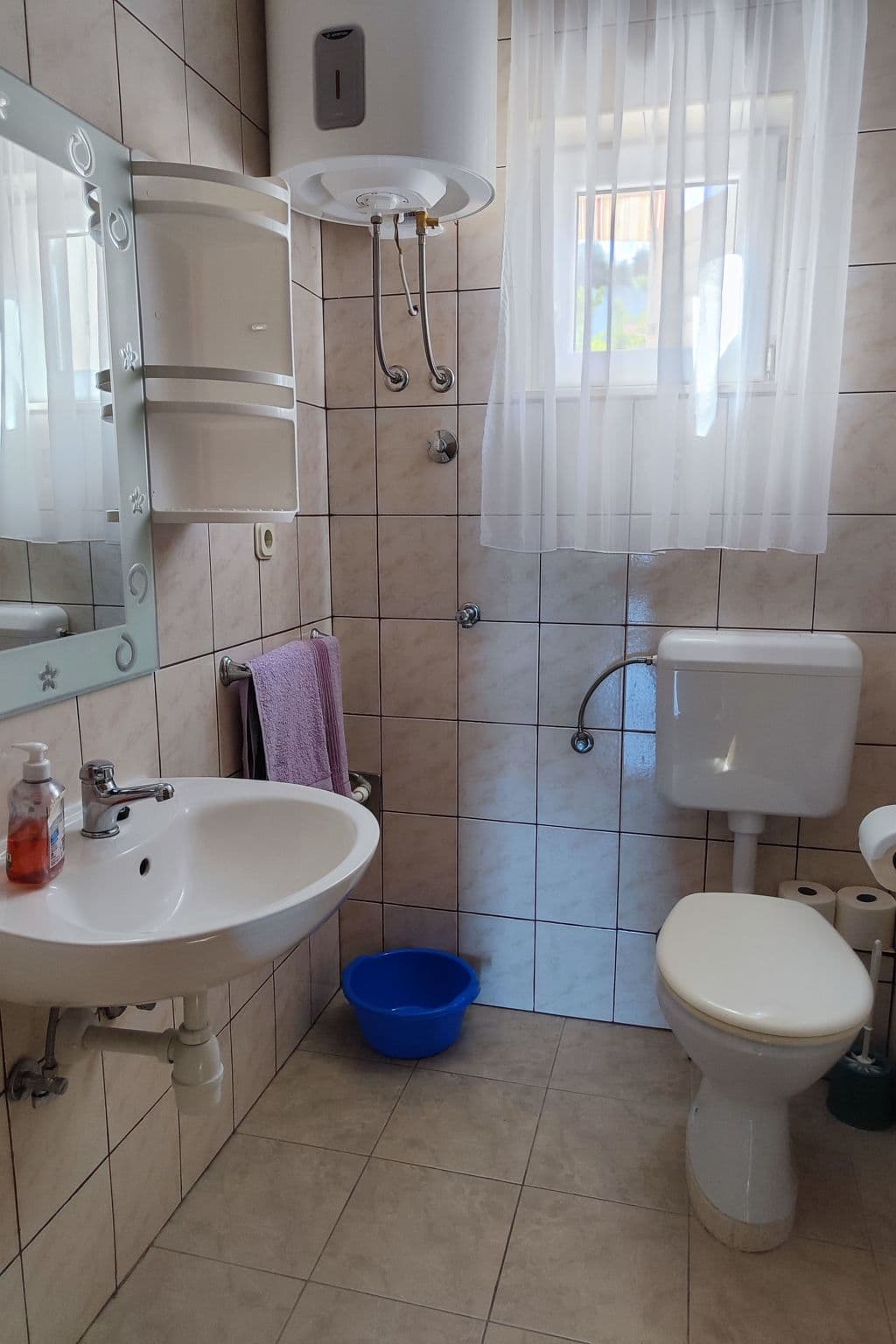 Bathroom / Wellness