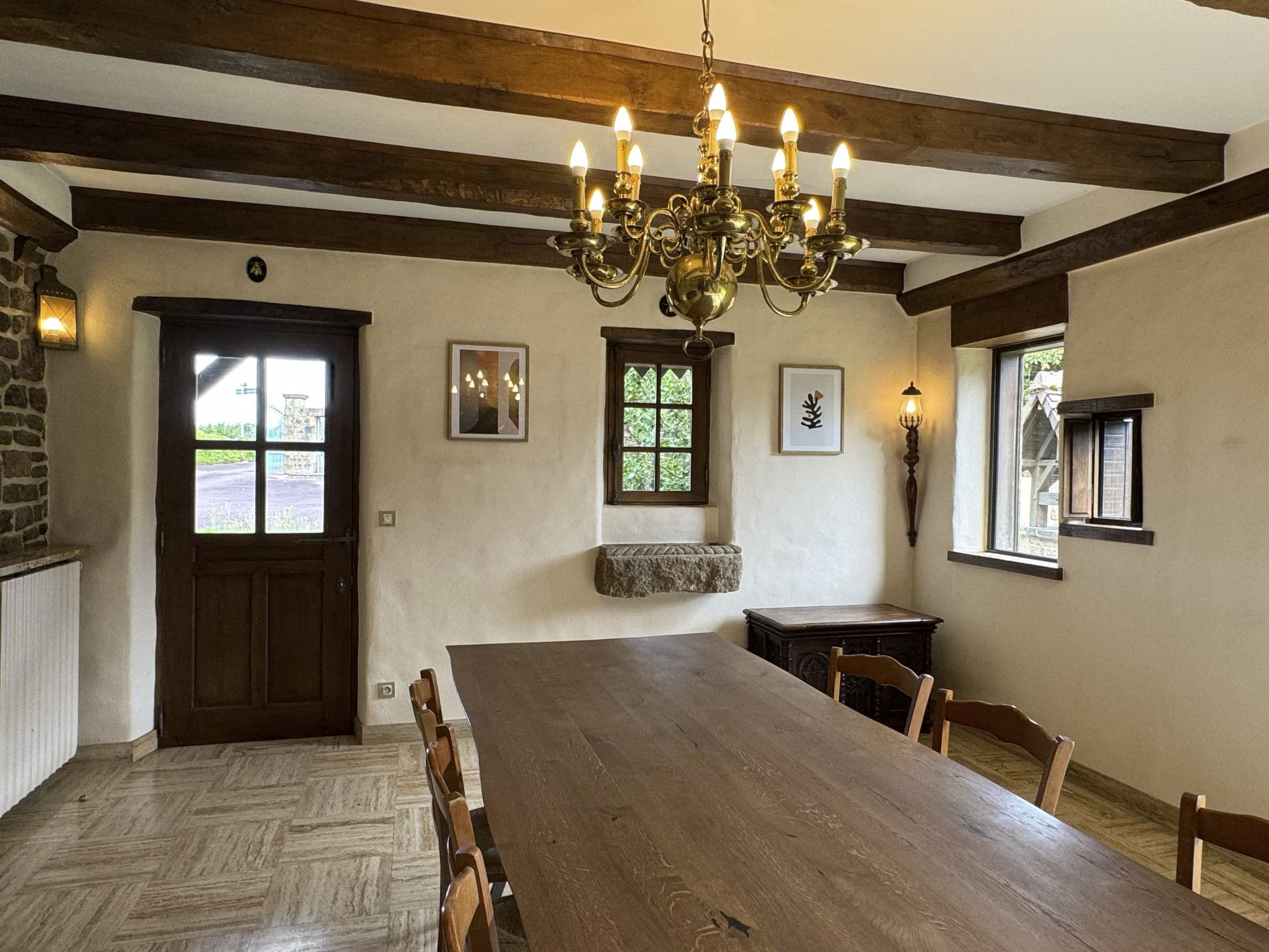 Kitchen / Dining Room