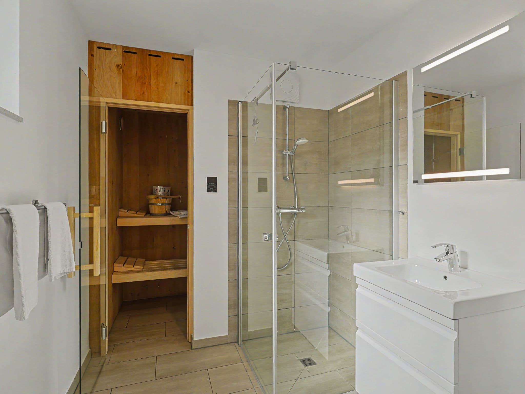Bathroom / Wellness