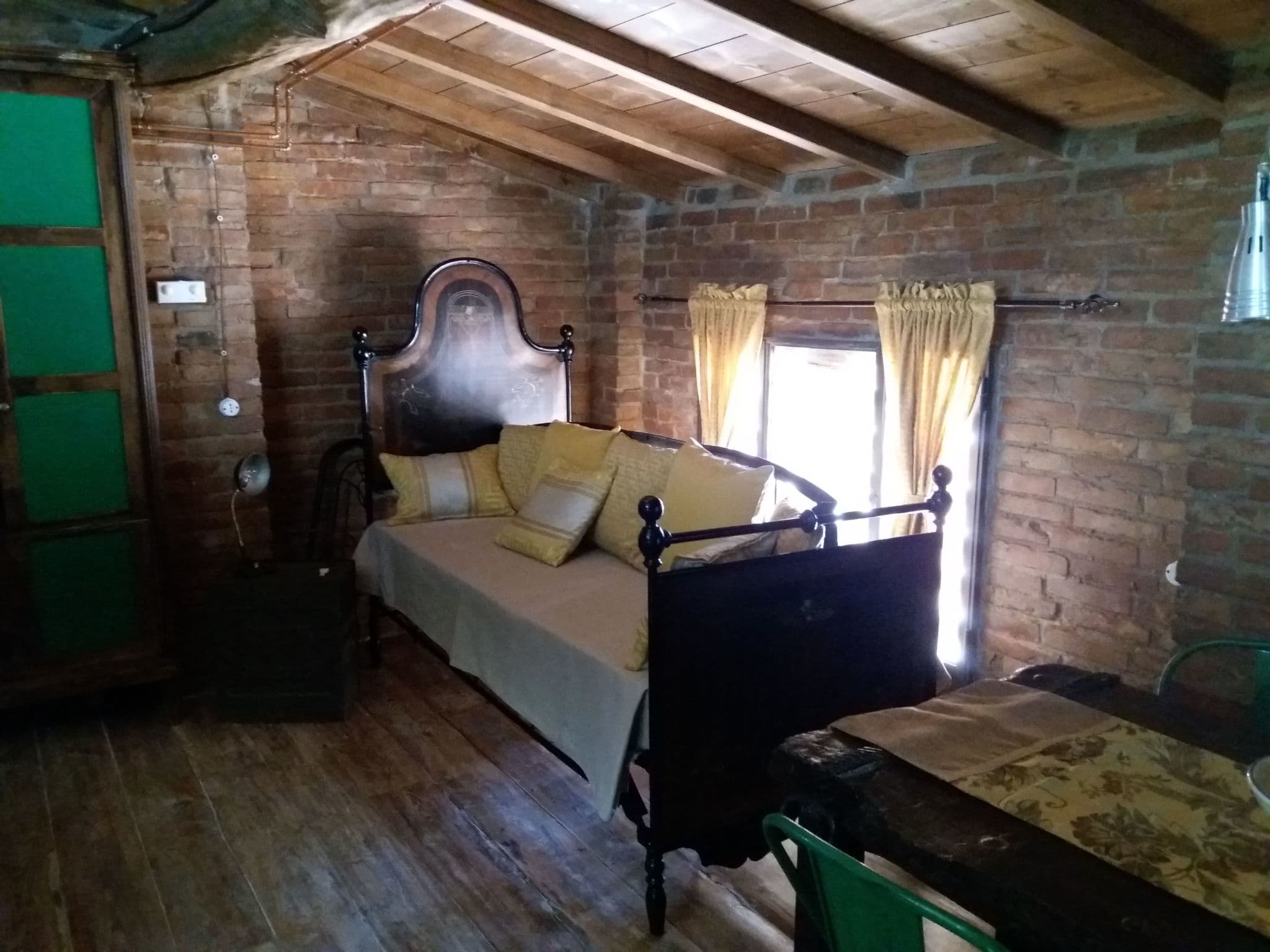 Gallery Image 17