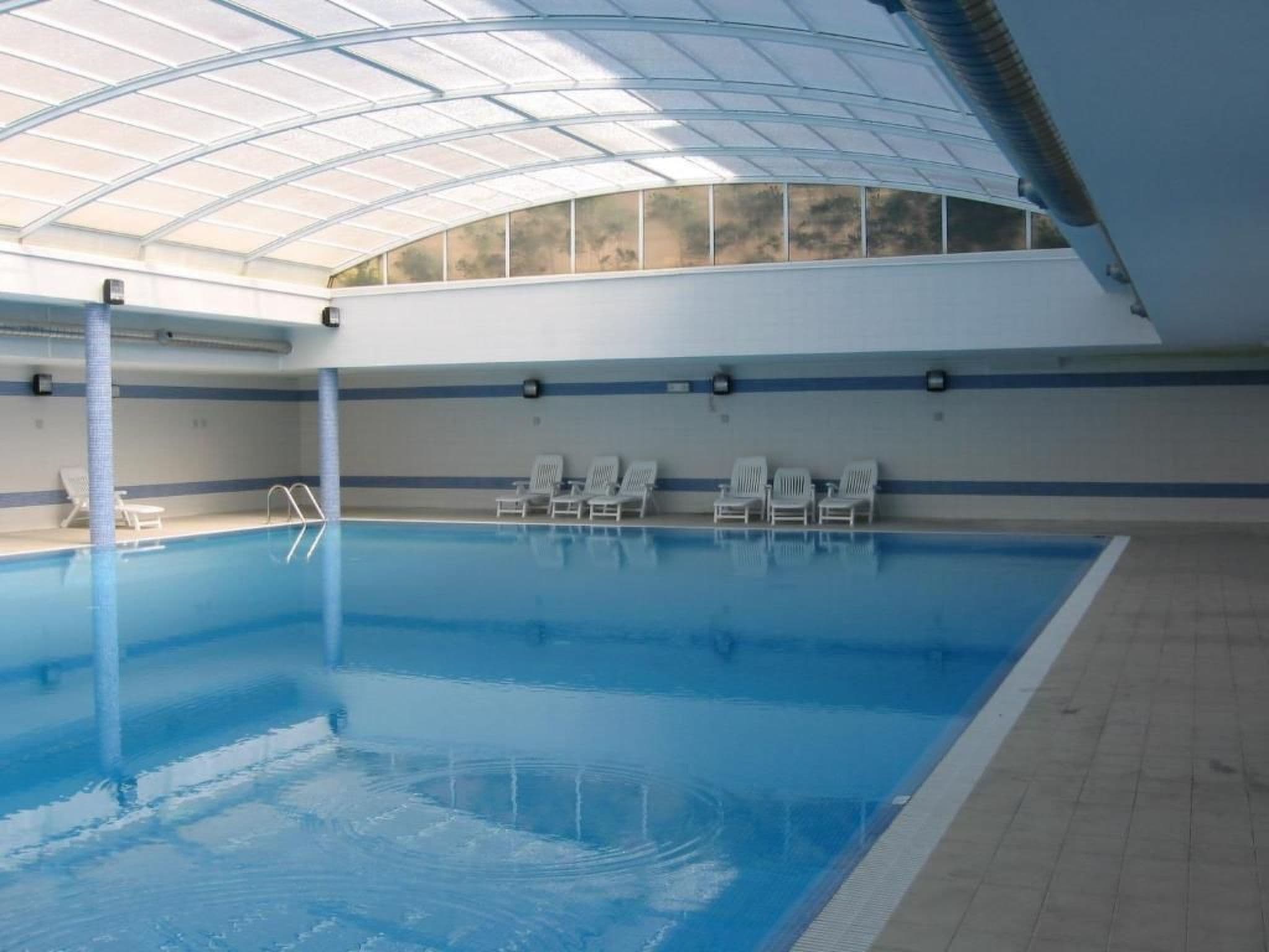 Pool Indoor