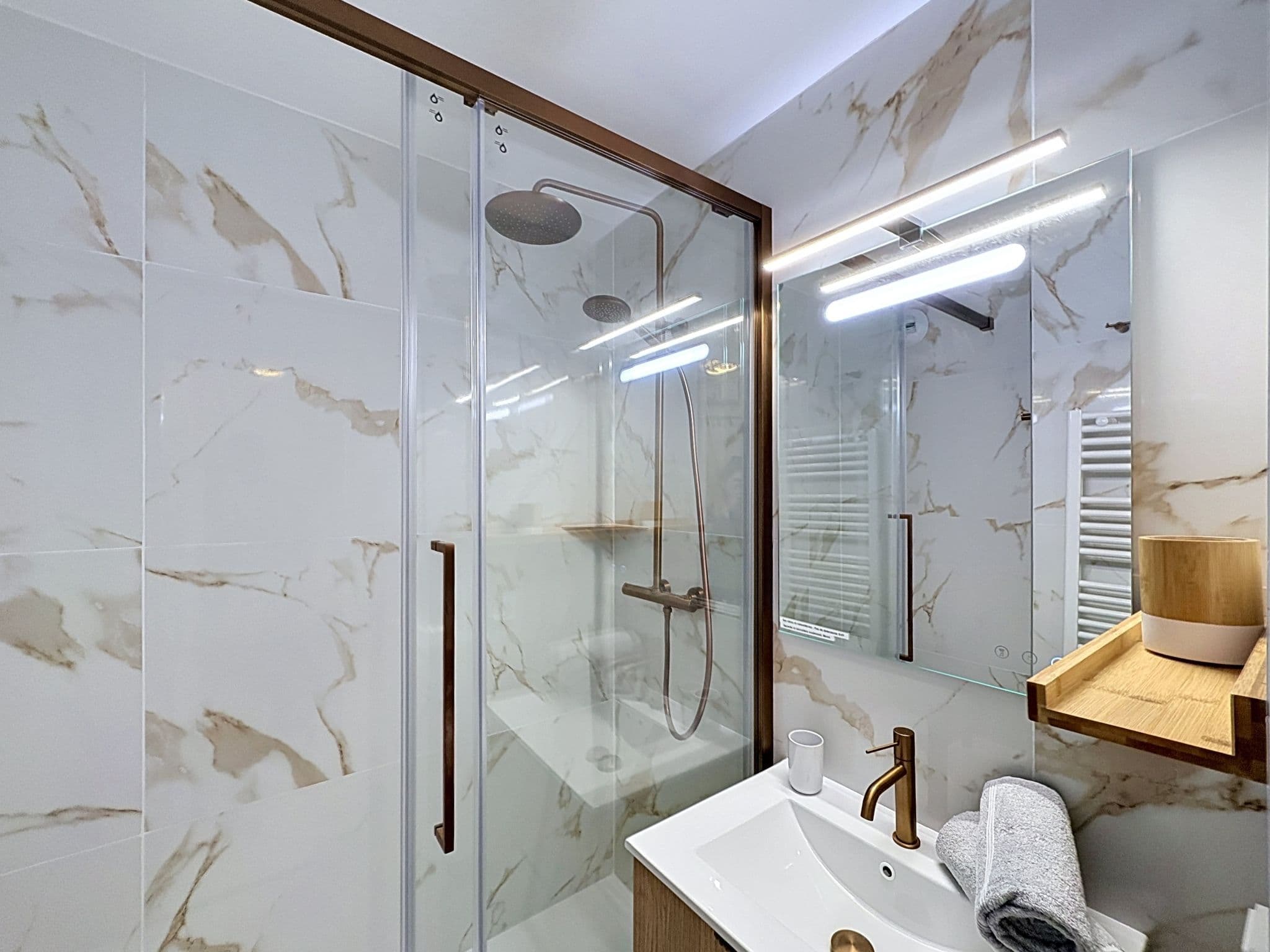 Bathroom / Wellness