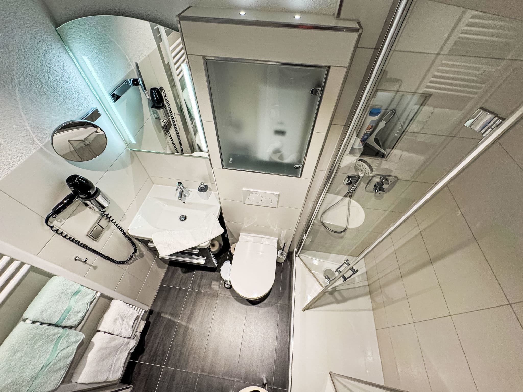 Bathroom / Wellness