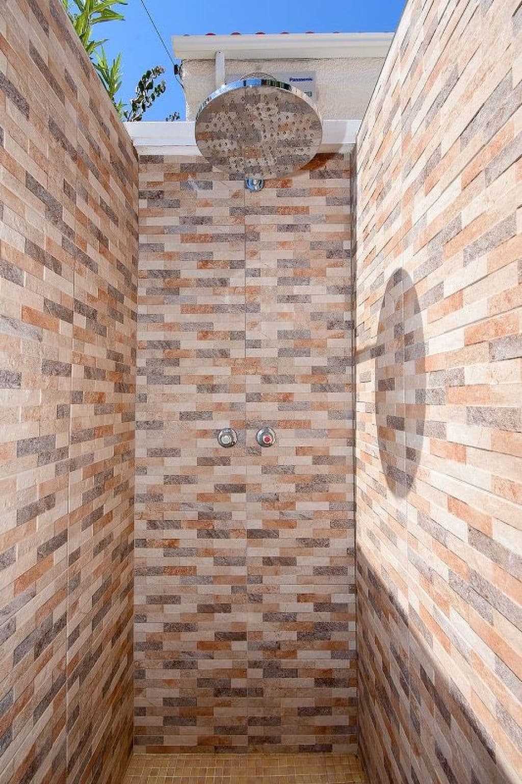 Gallery Image 30