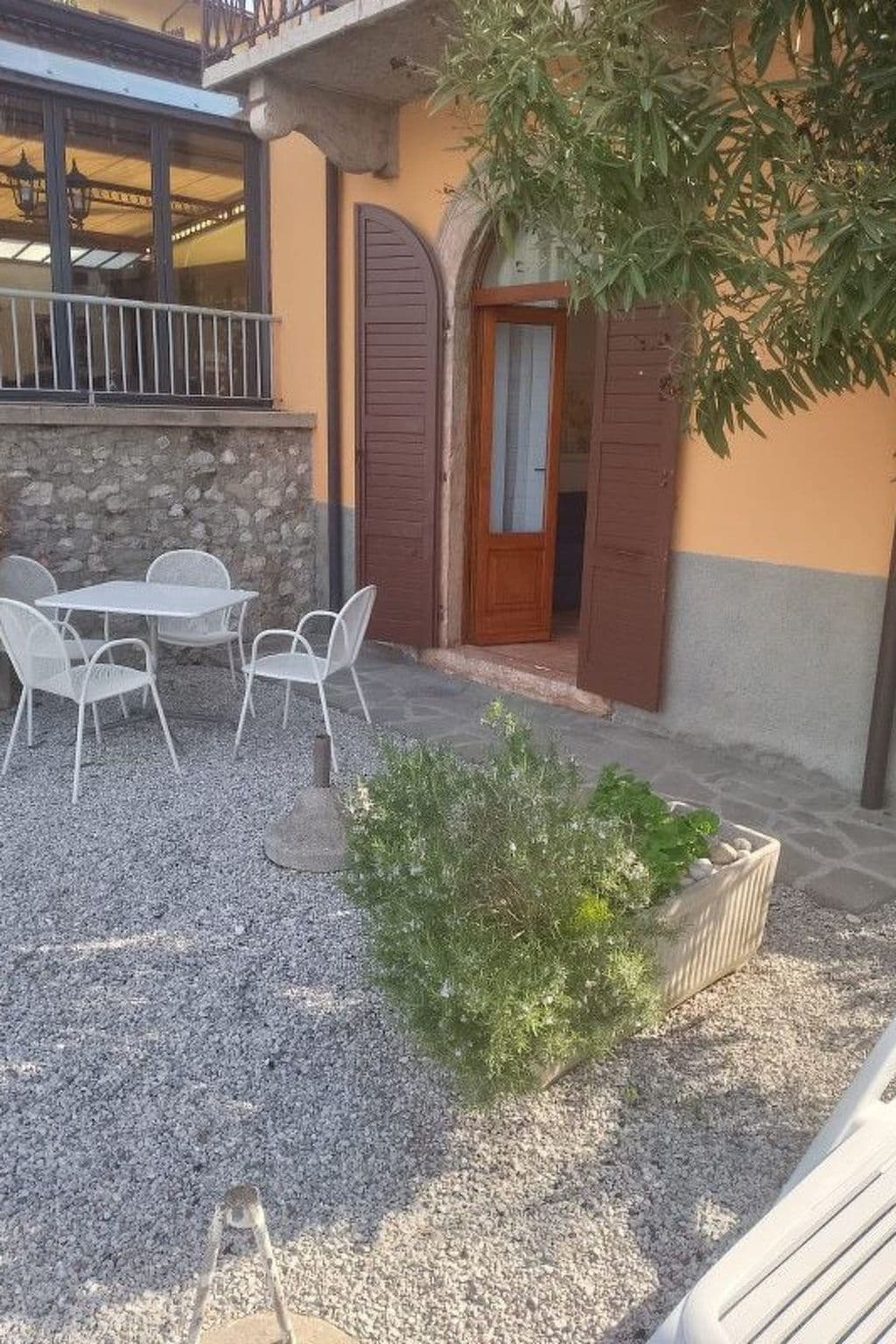 Gallery Image 14