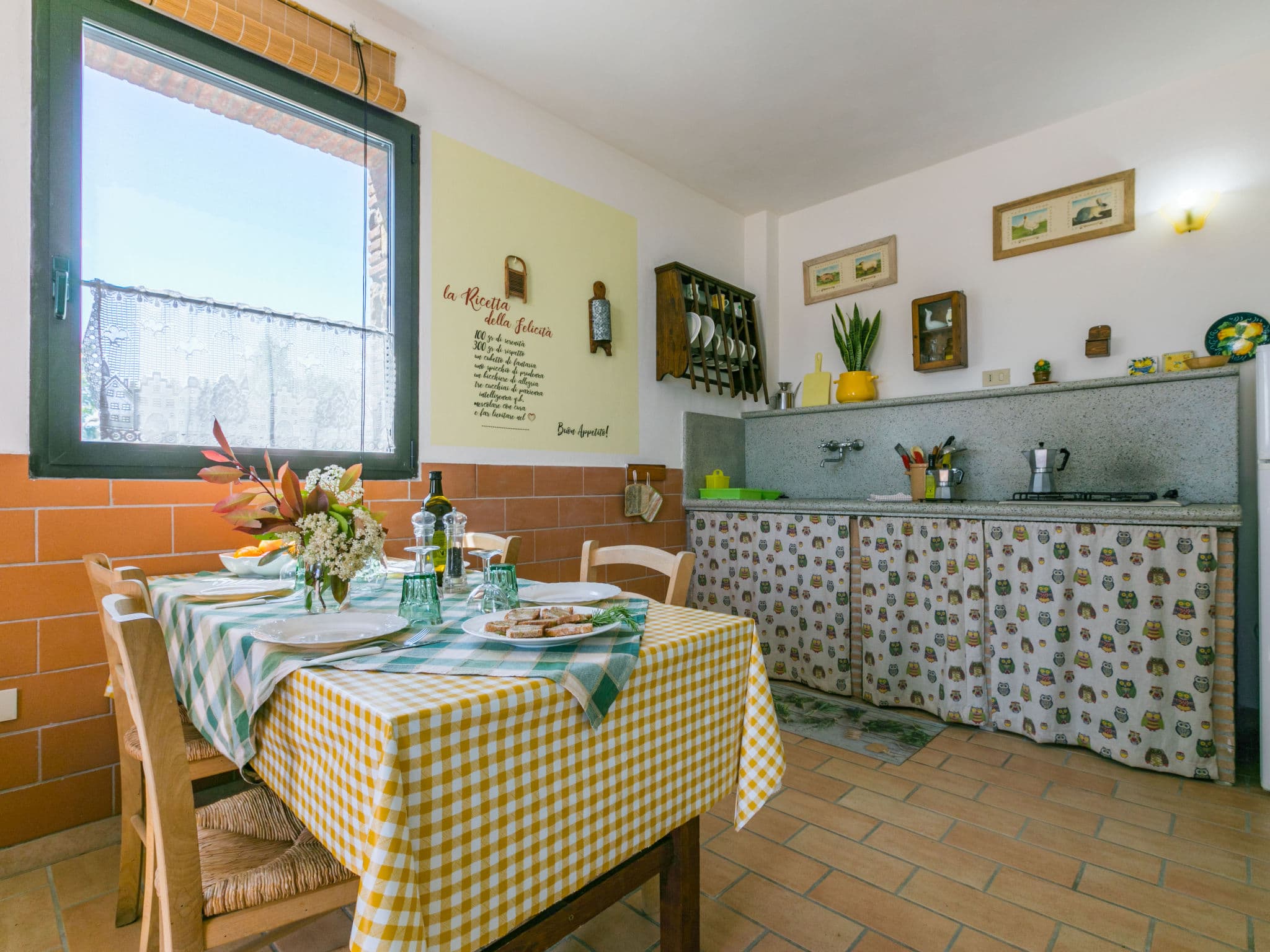 Kitchen / Dining Room