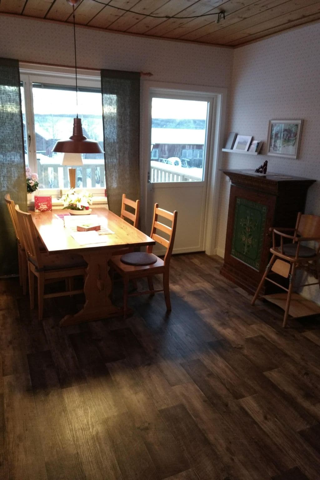 Kitchen / Dining Room