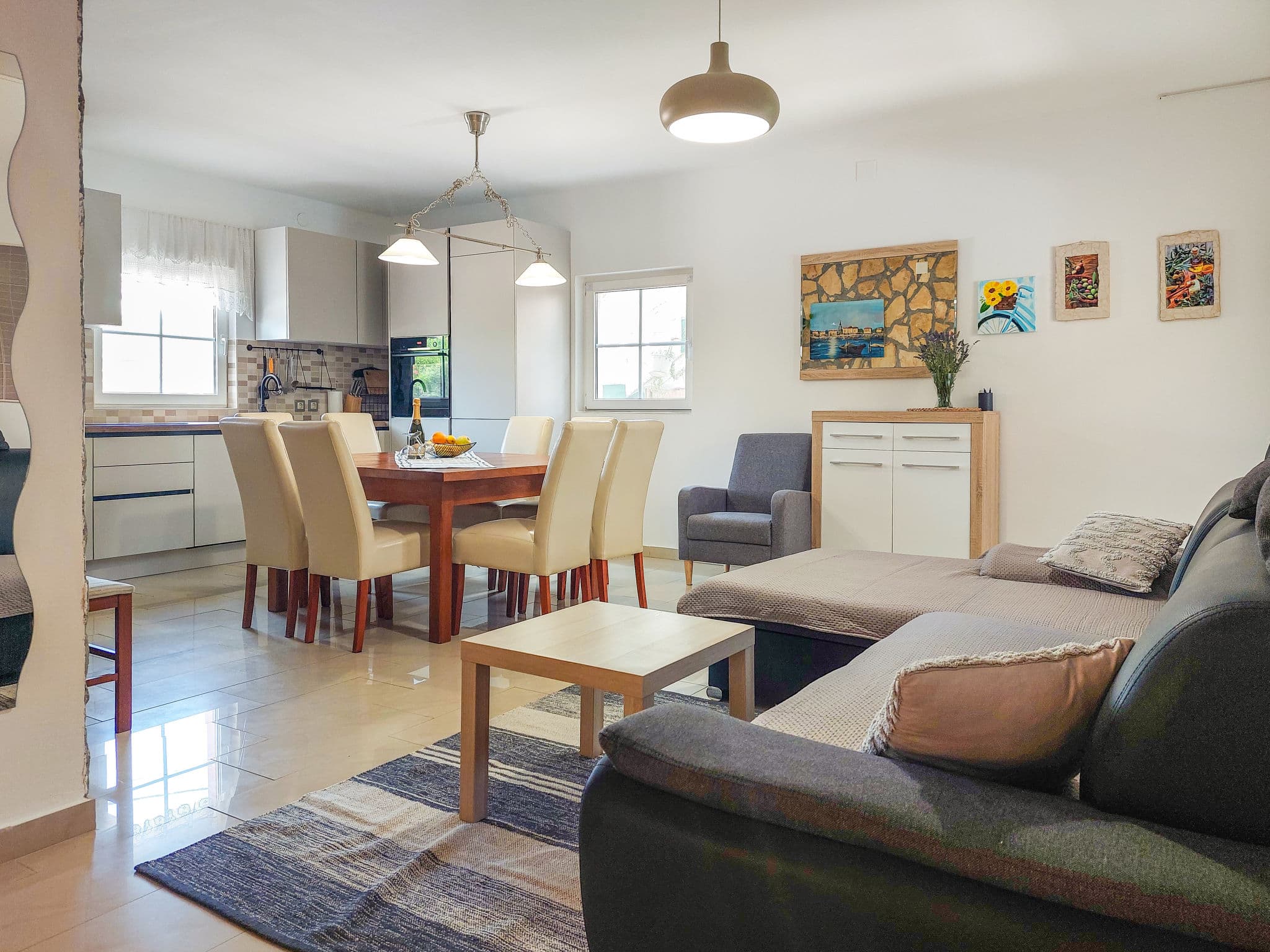 Kitchen / Dining Room