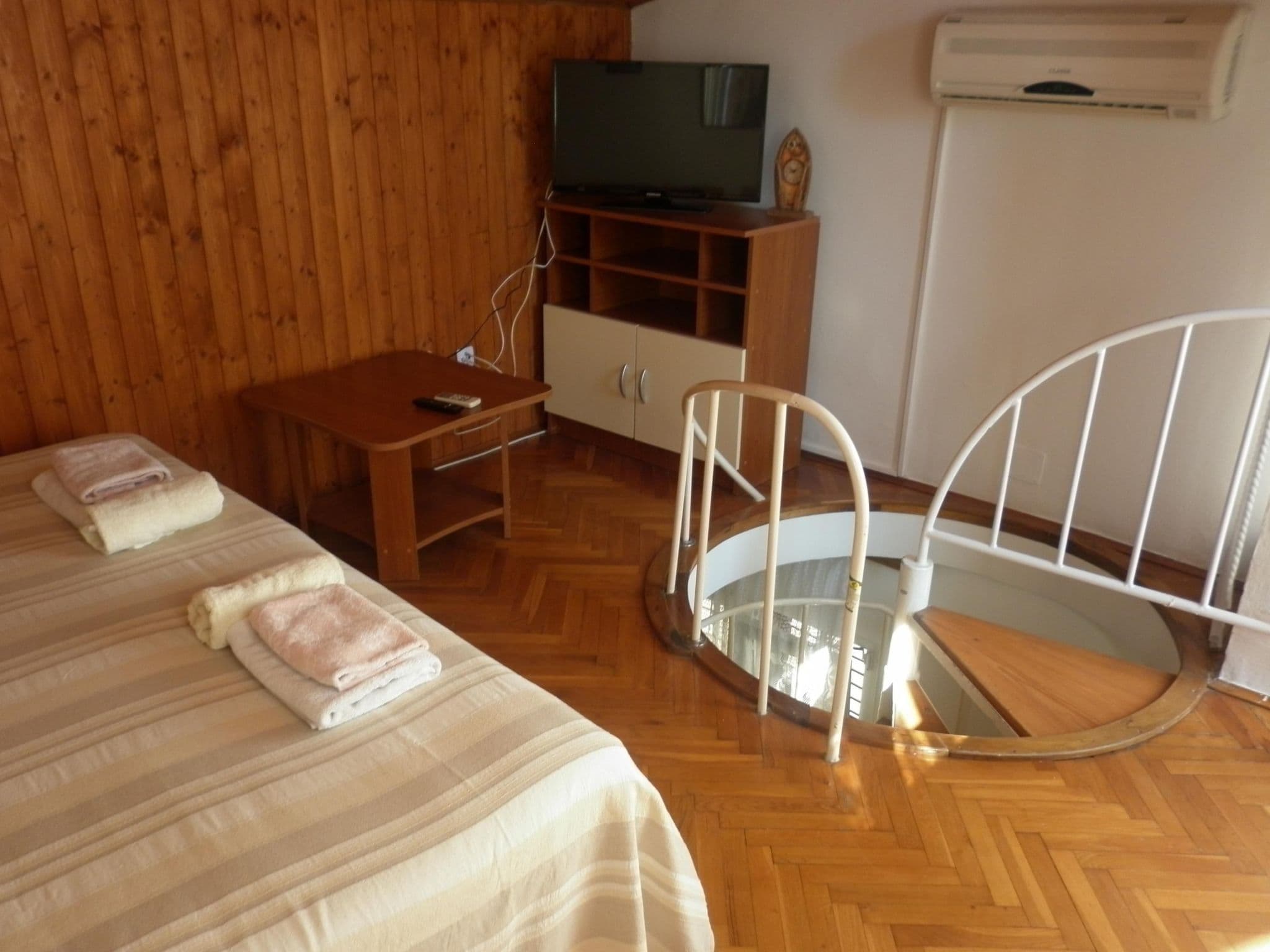 Gallery Image 13