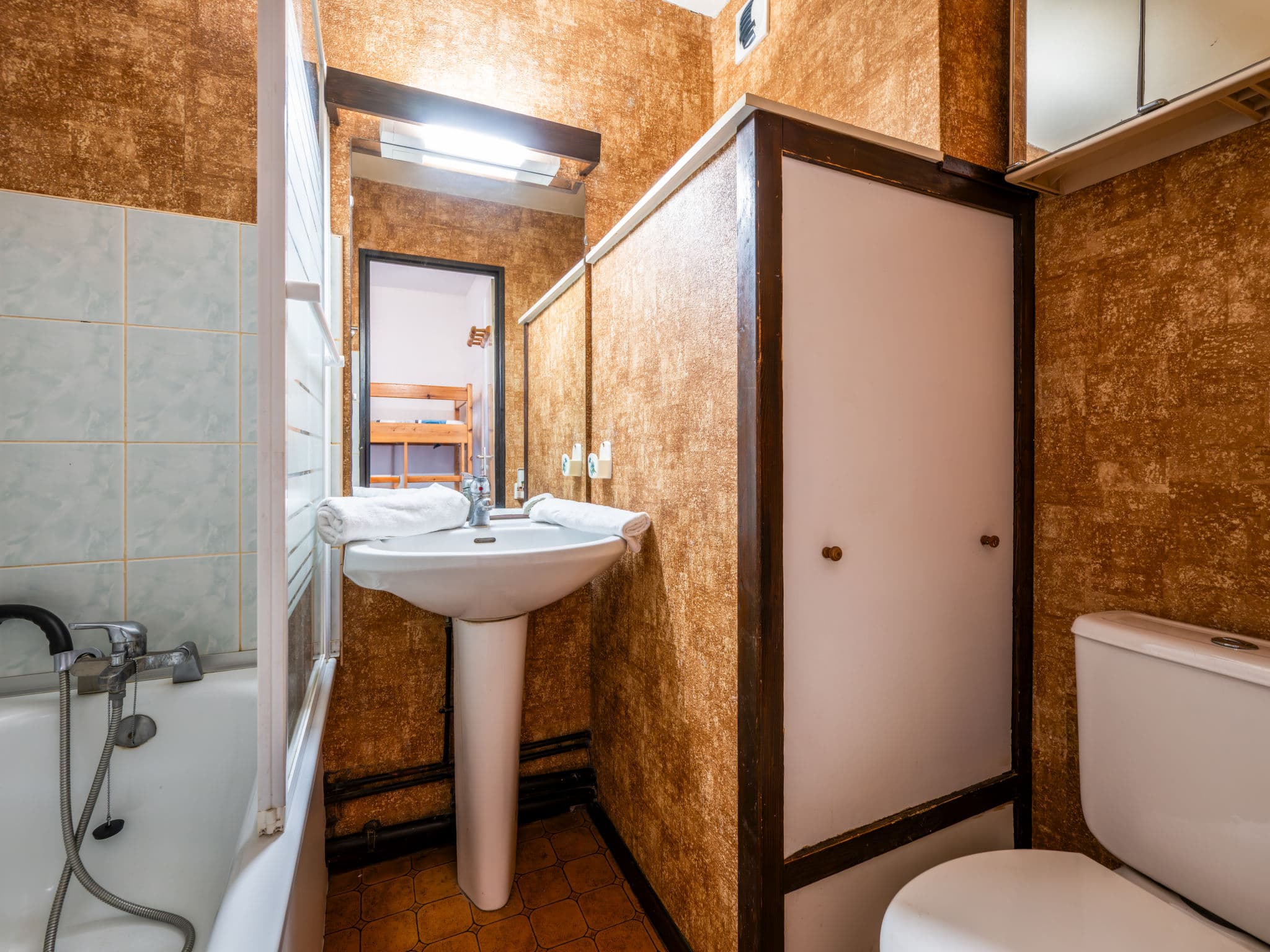 Bathroom / Wellness