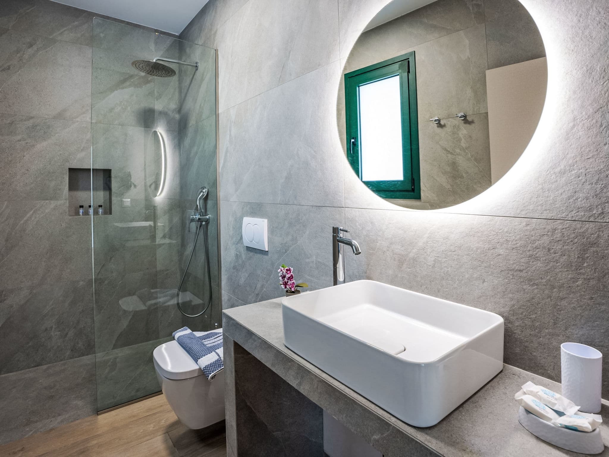 Bathroom / Wellness