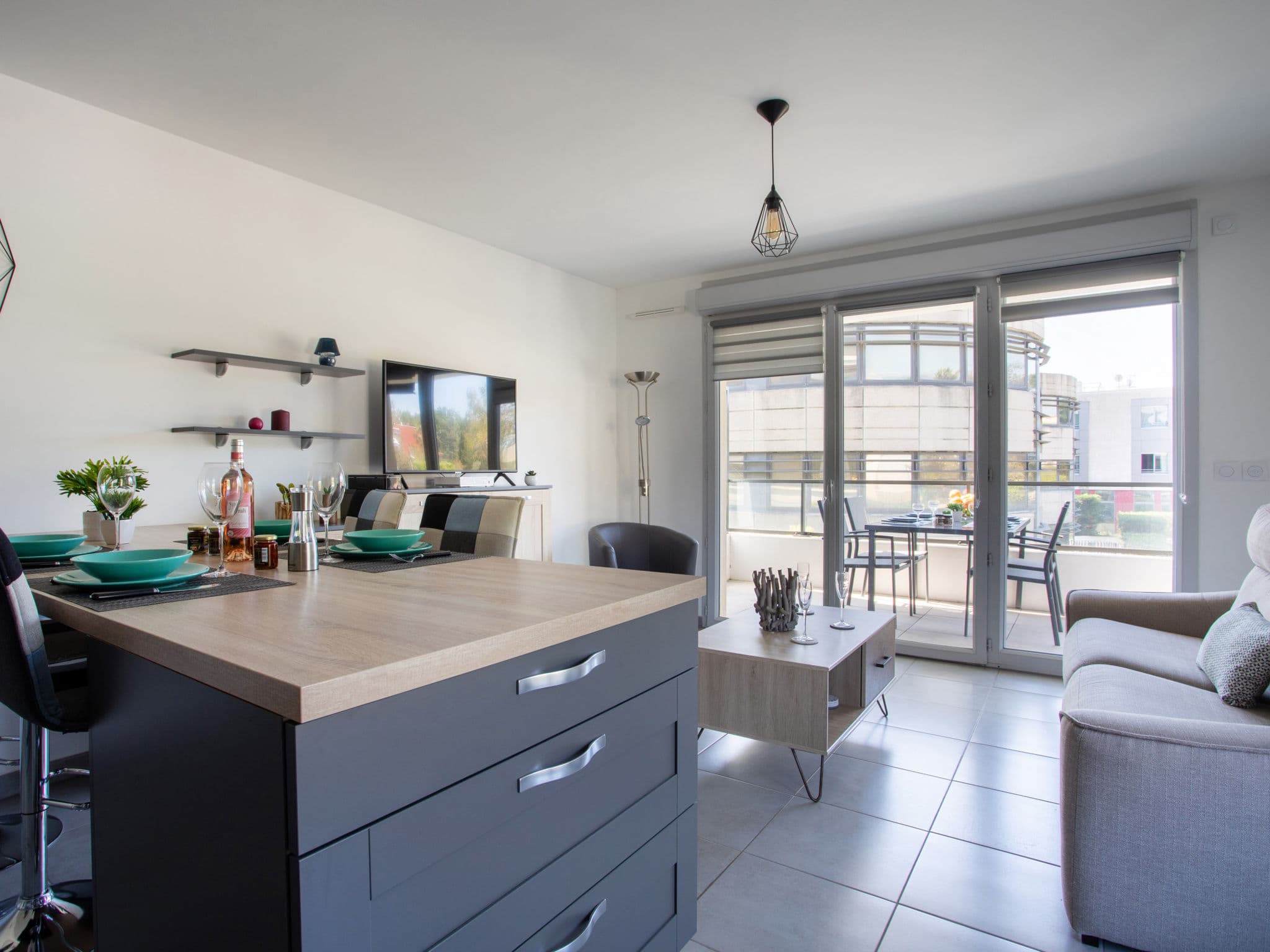 Kitchen / Dining Room