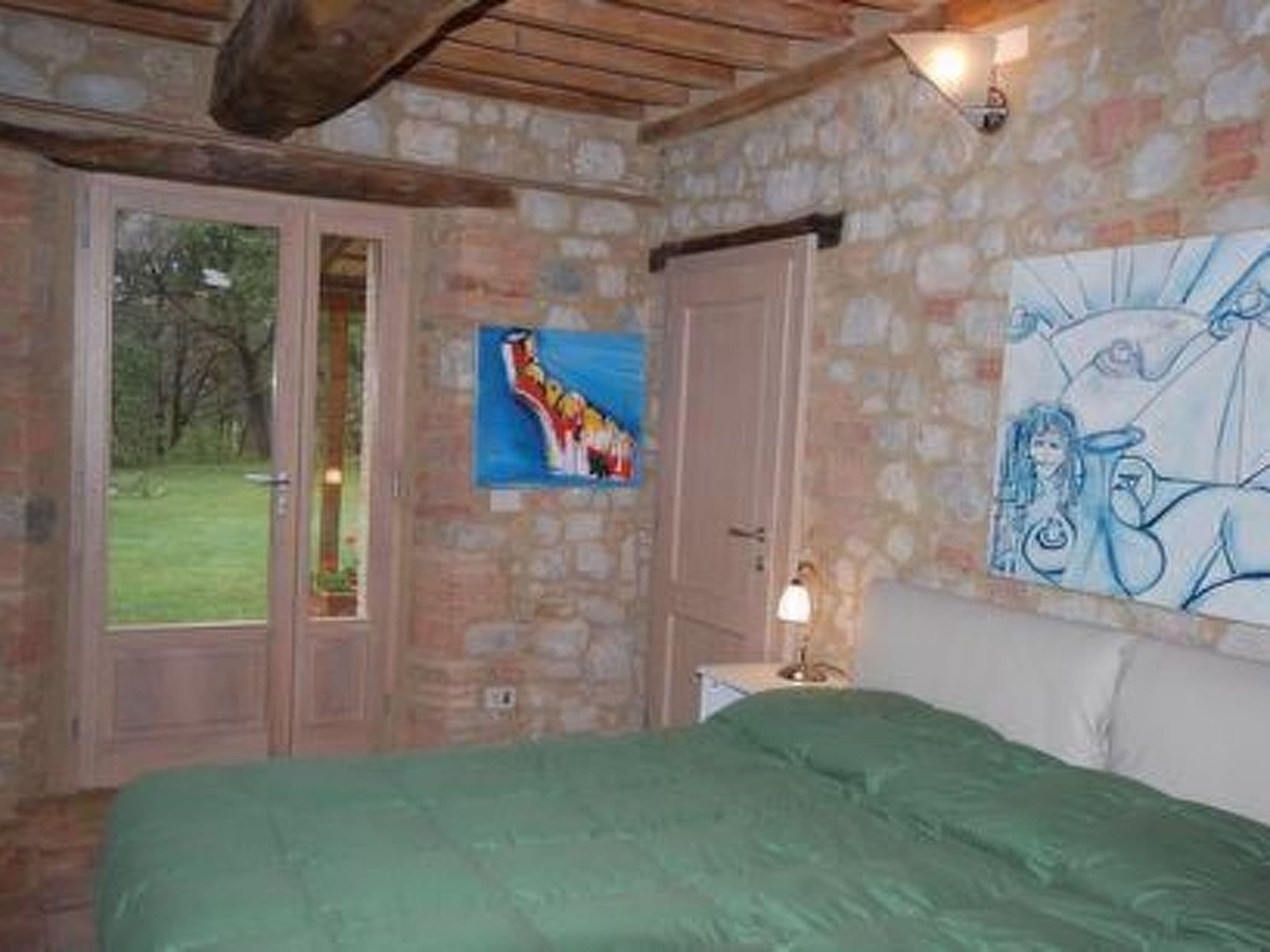 Gallery Image 22