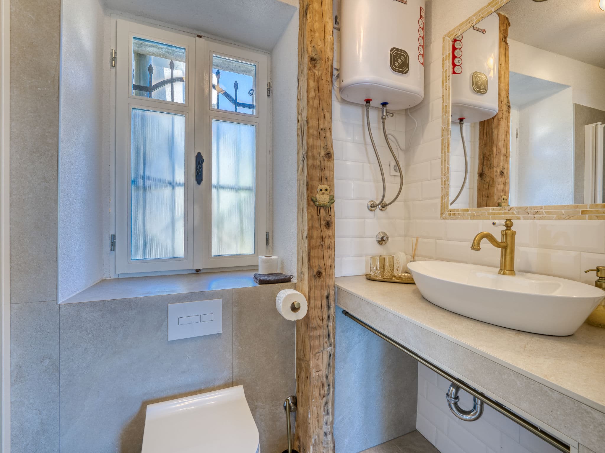 Bathroom / Wellness