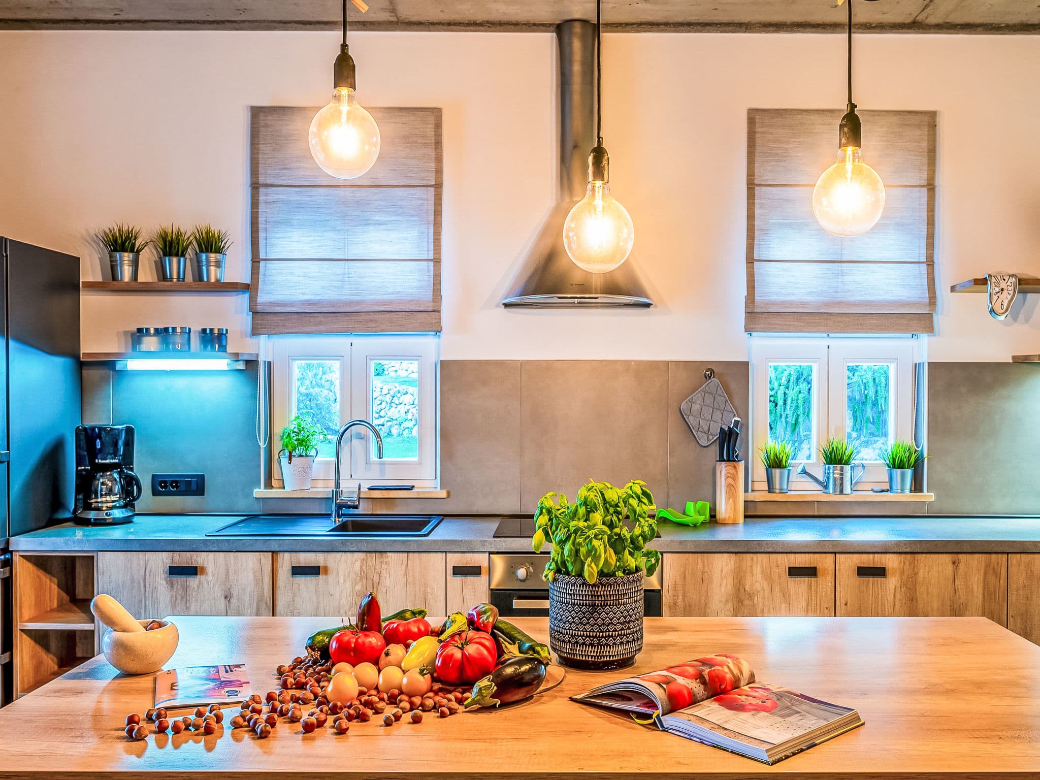 Kitchen / Dining Room