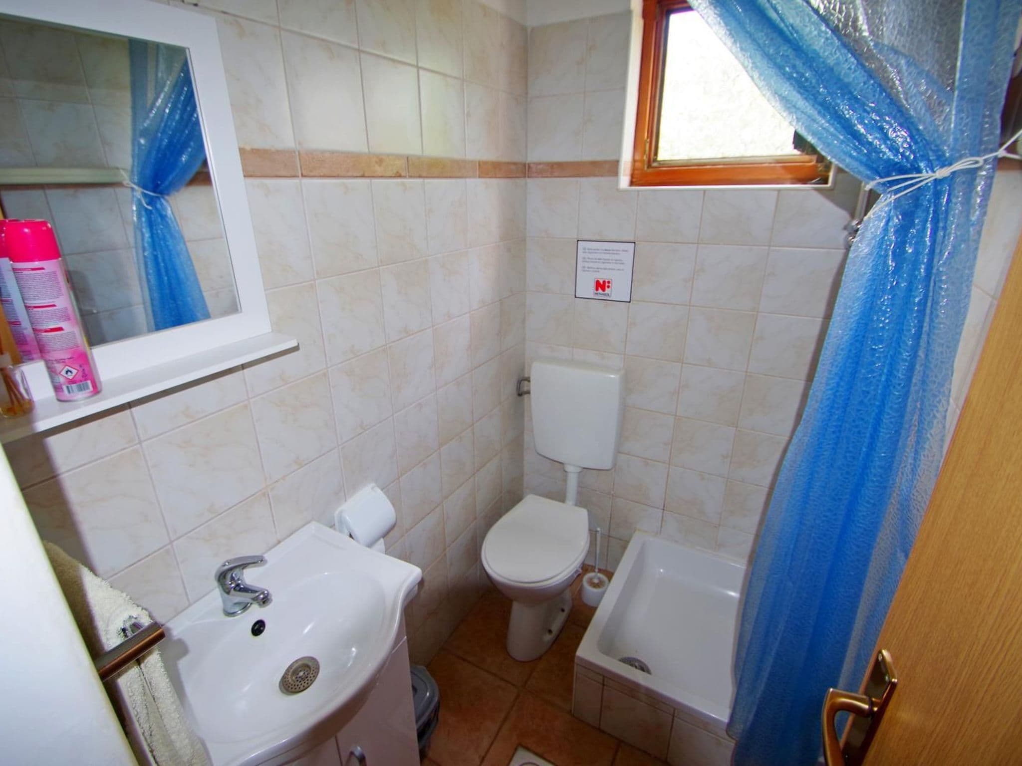 Bathroom / Wellness
