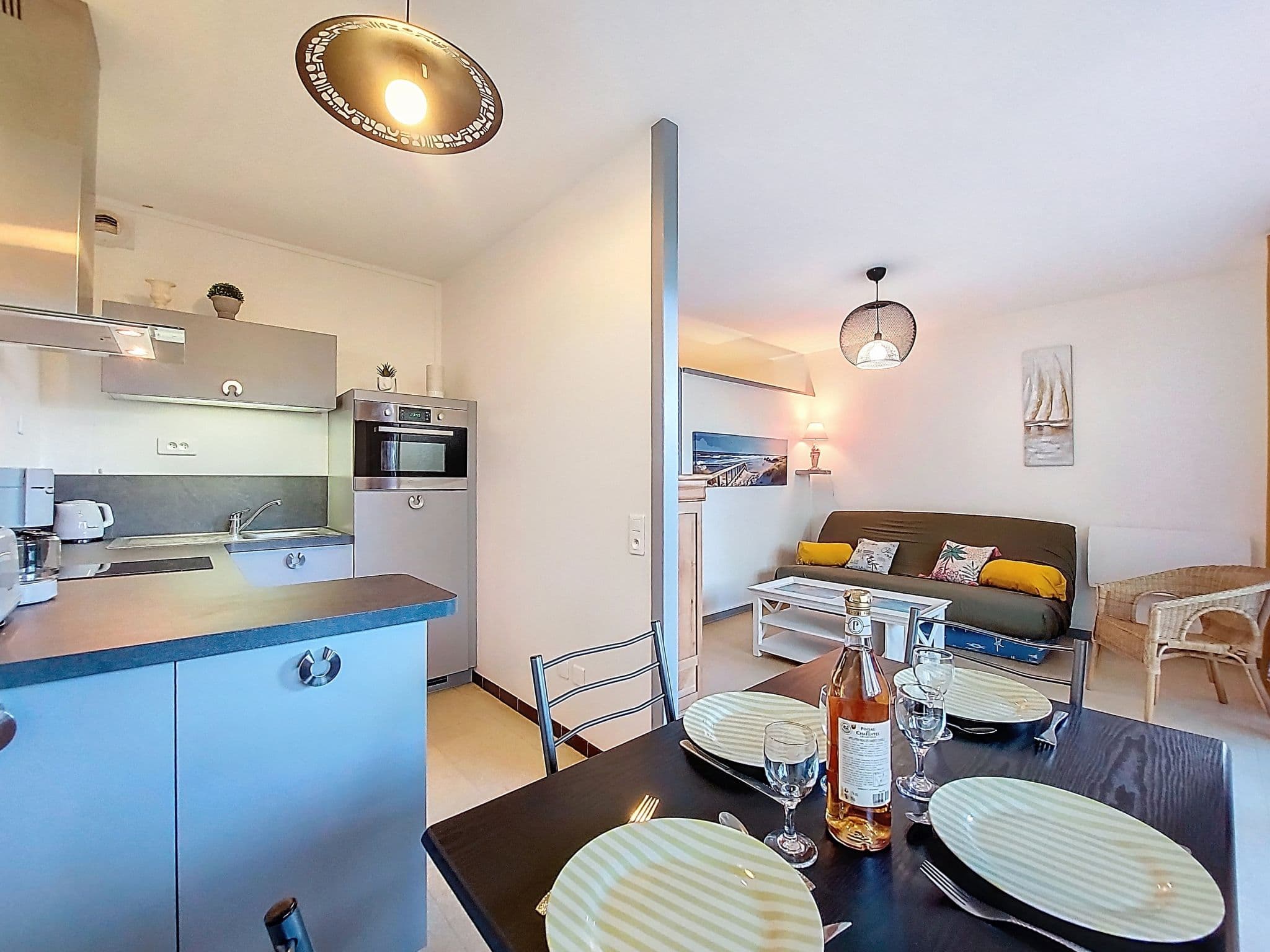 Kitchen / Dining Room