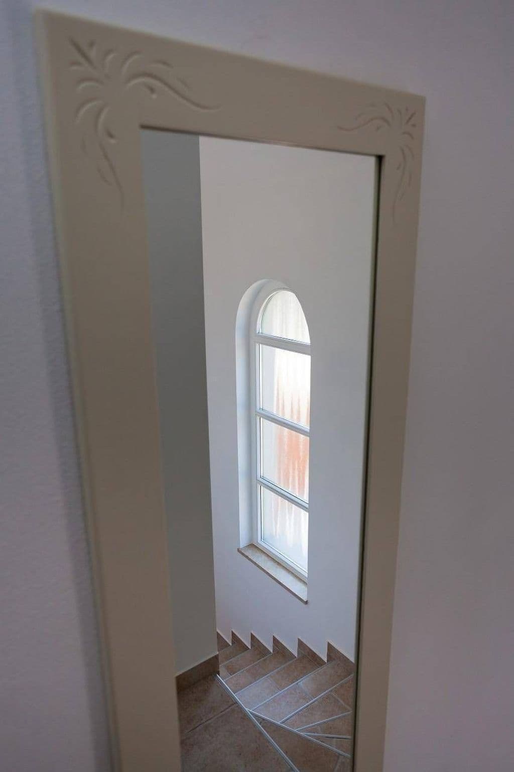 Gallery Image 22