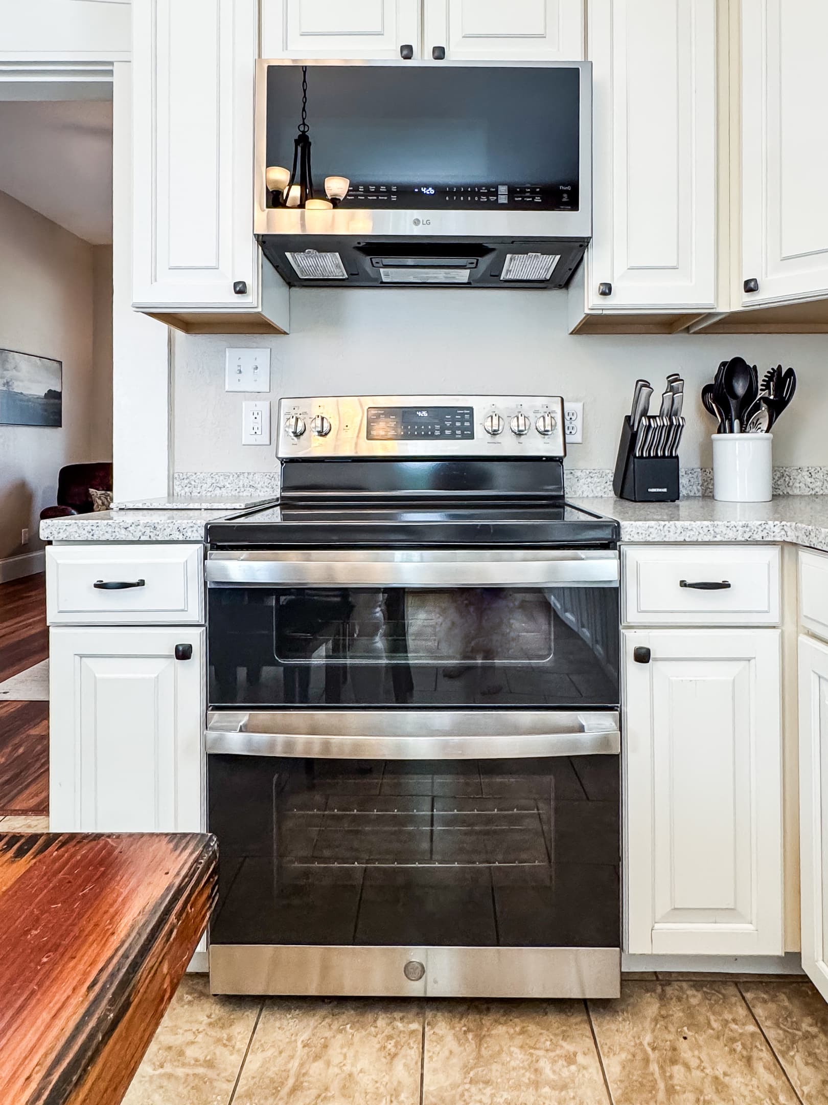 The spacious kitchen has all new appliances and everything you need, including your choice of coffee brewing: drip, Keurig, or French press at Mini Aussie Cottage.
