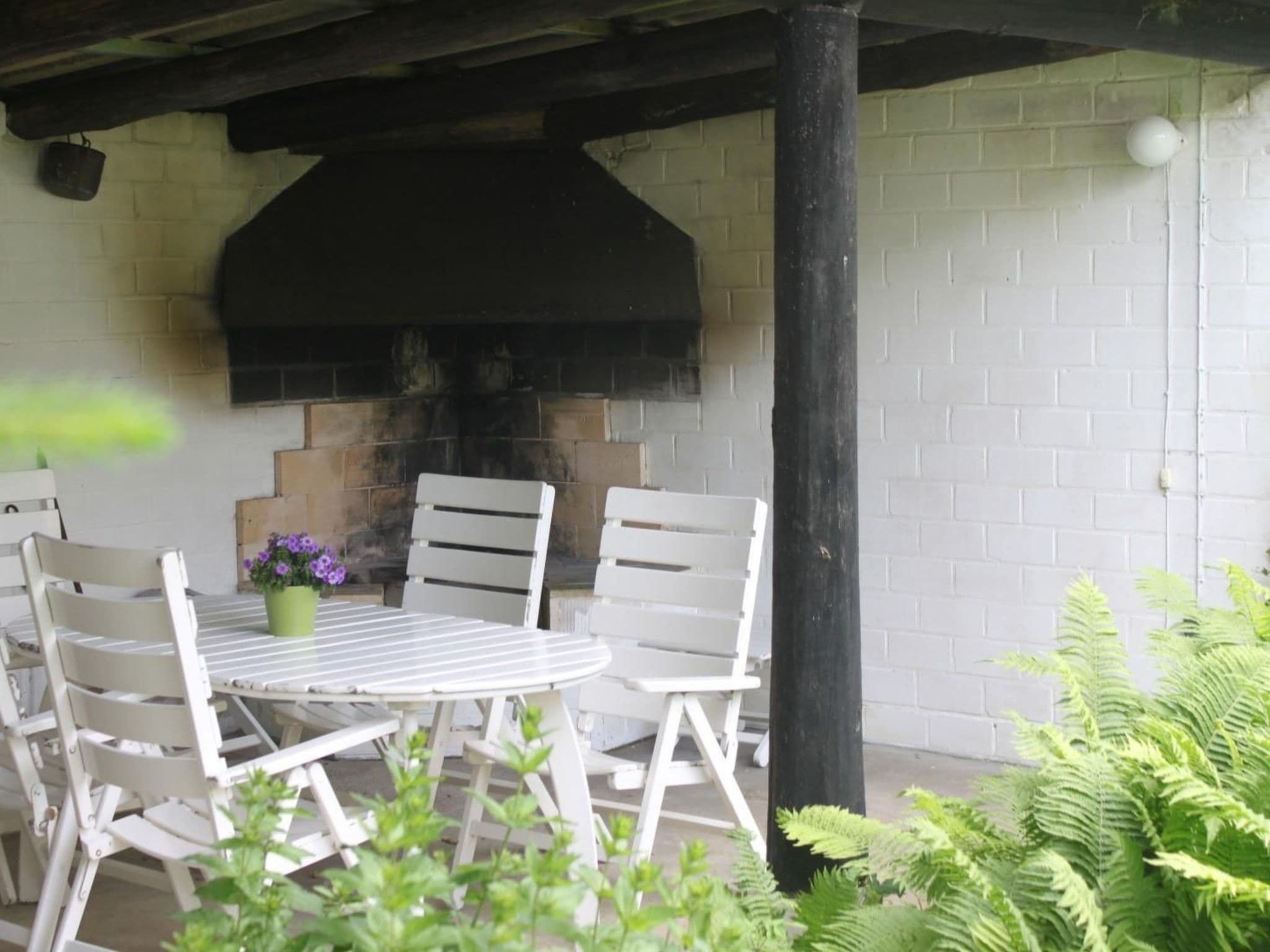 Gallery Image 18
