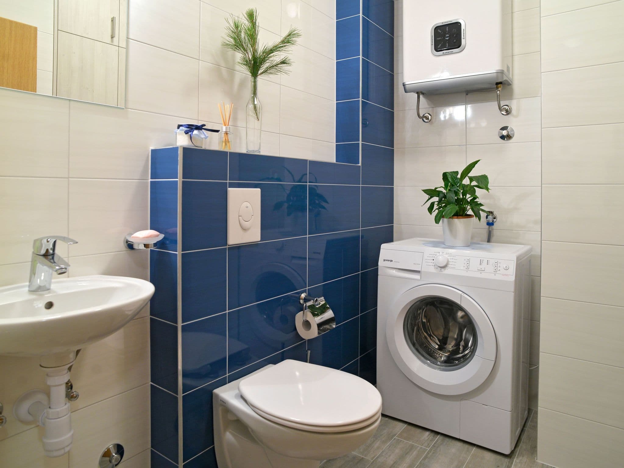 Bathroom / Wellness