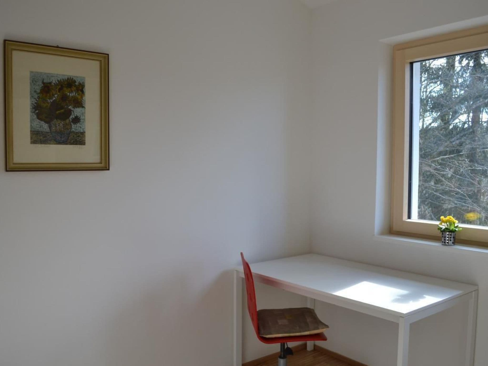Gallery Image 16