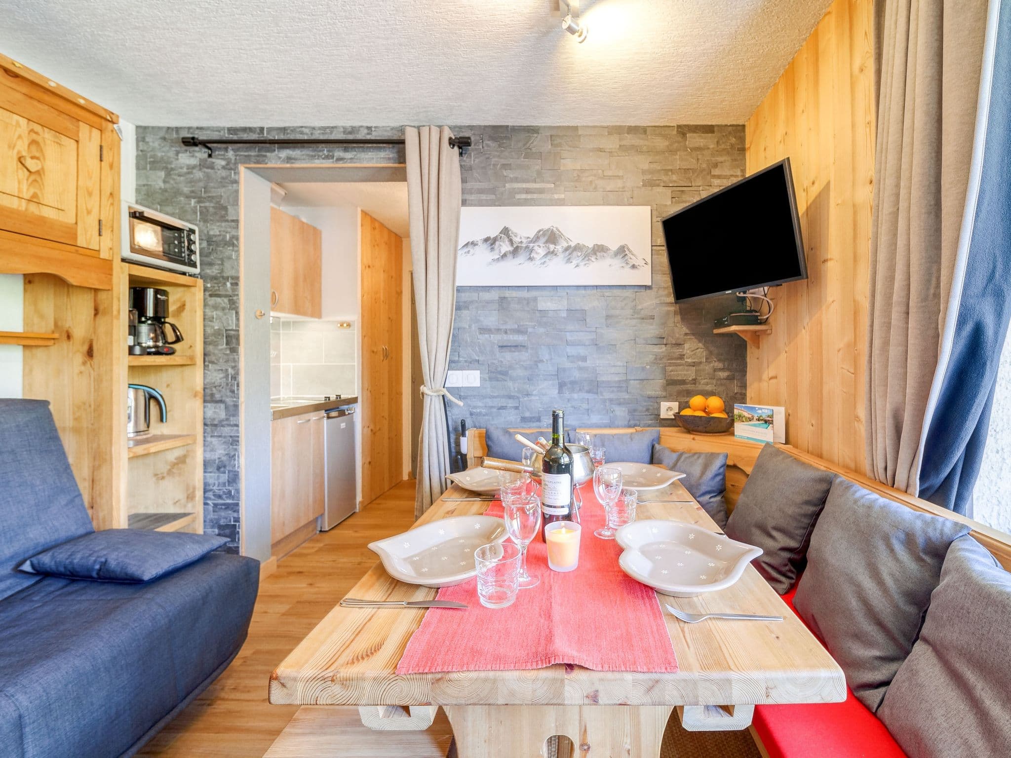 Kitchen / Dining Room