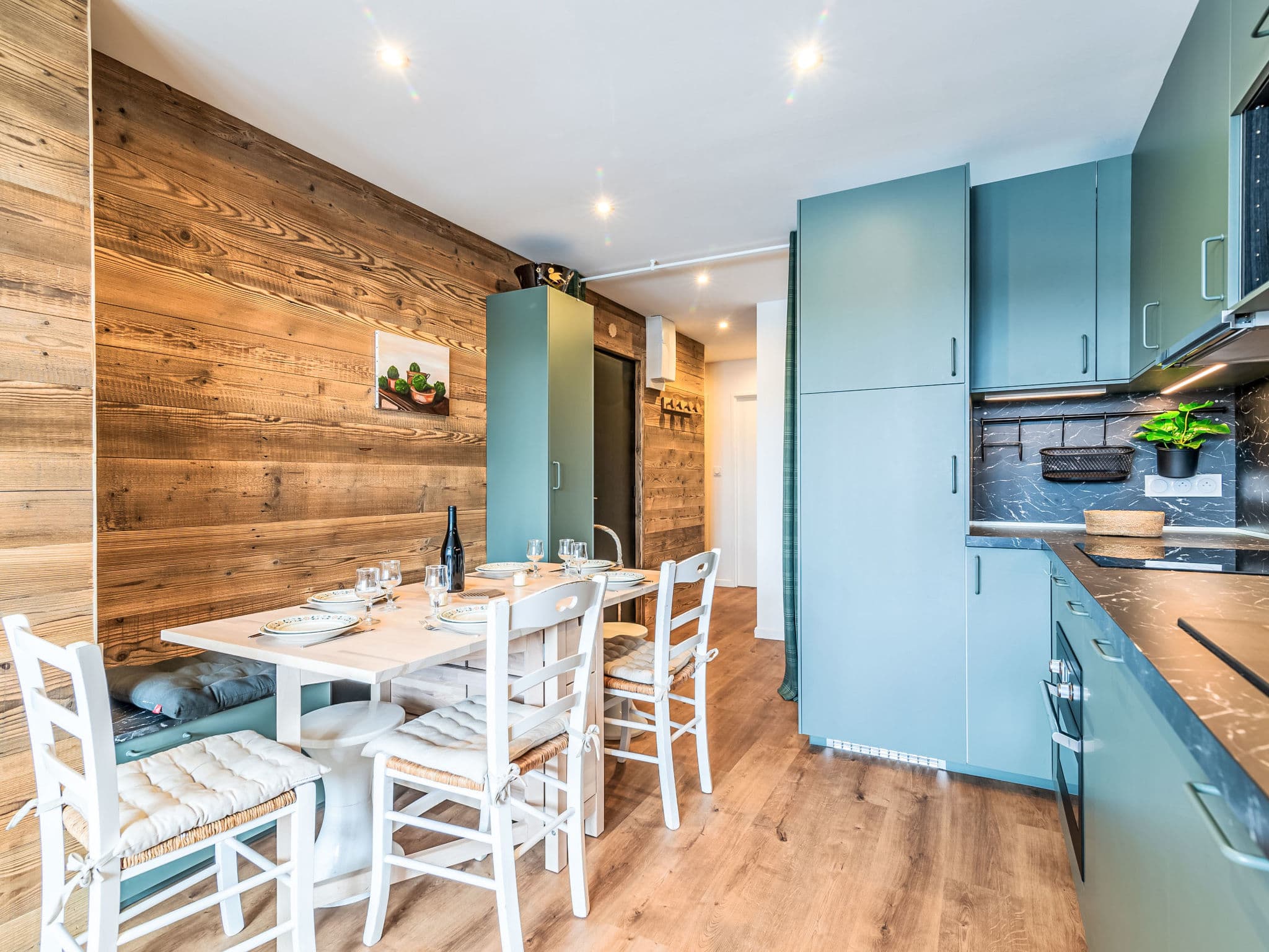 Kitchen / Dining Room