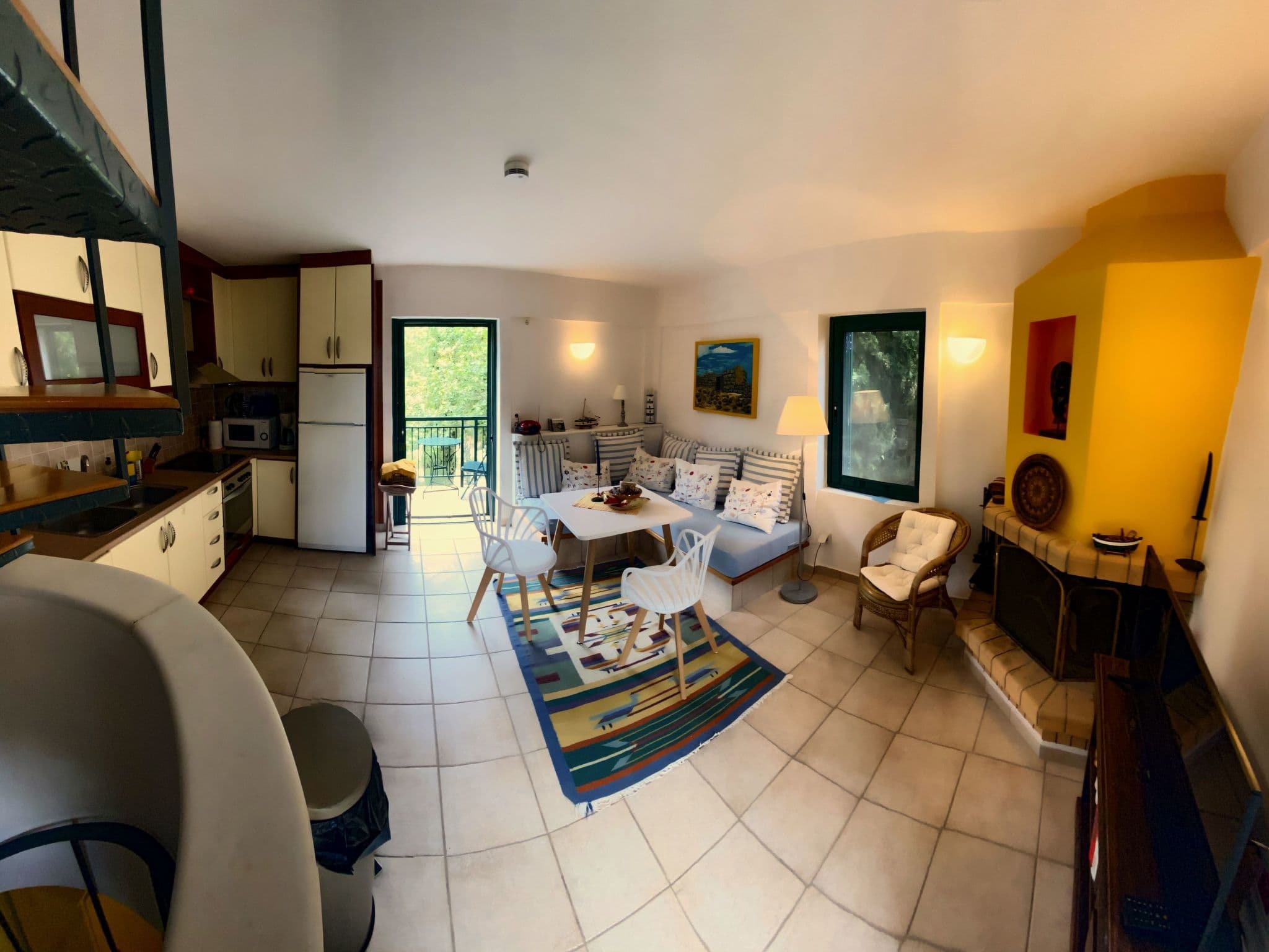 Kitchen / Dining Room