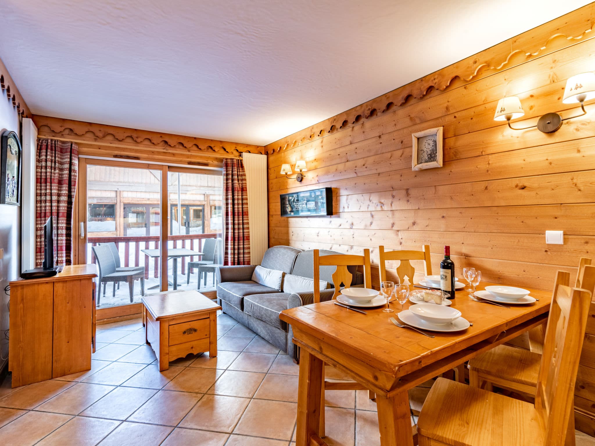 Kitchen / Dining Room