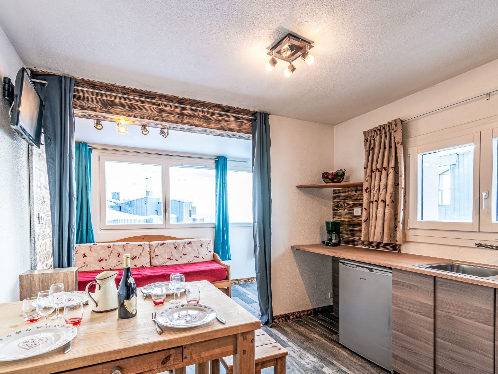 Kitchen / Dining Room