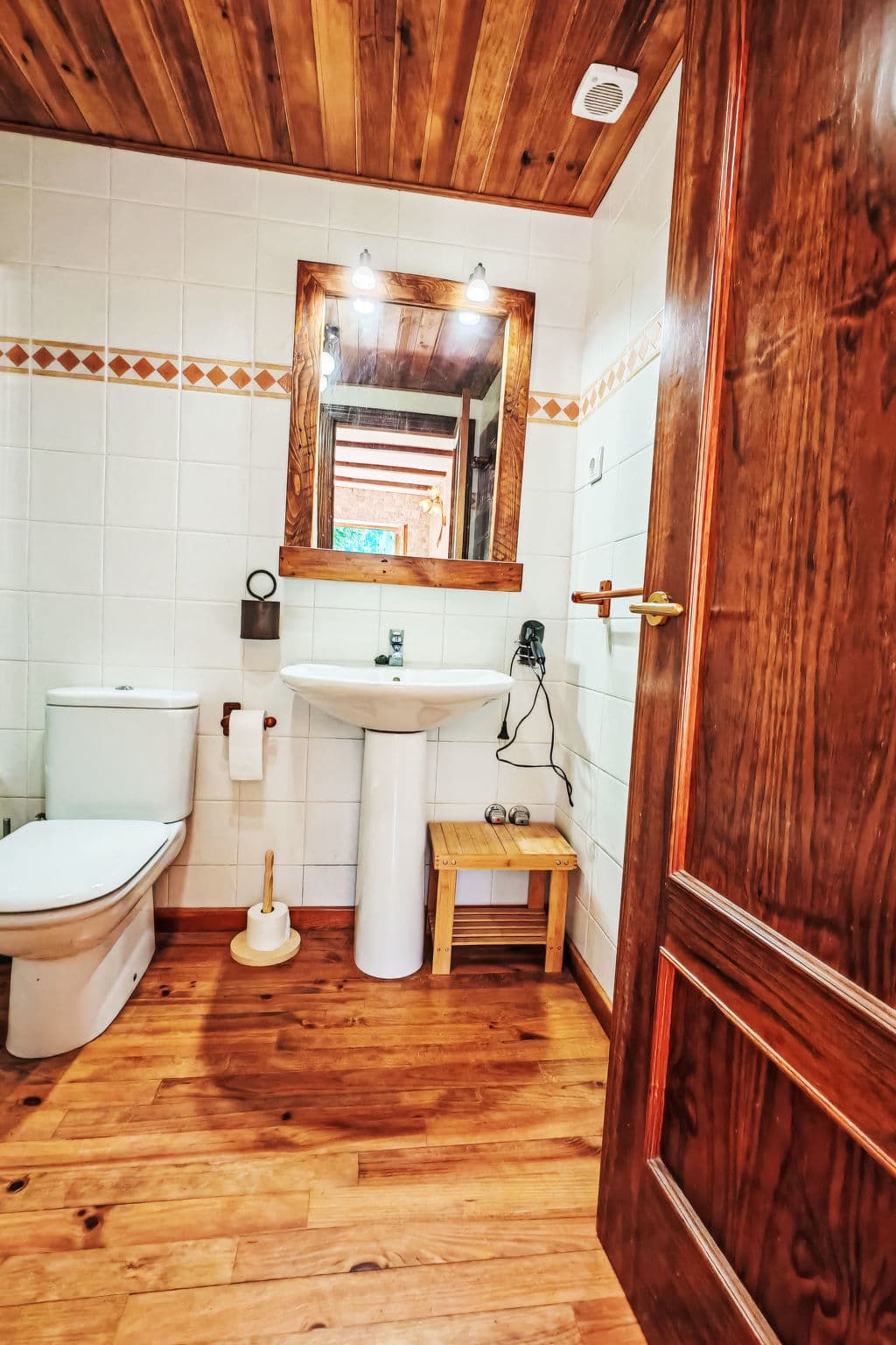 Bathroom / Wellness