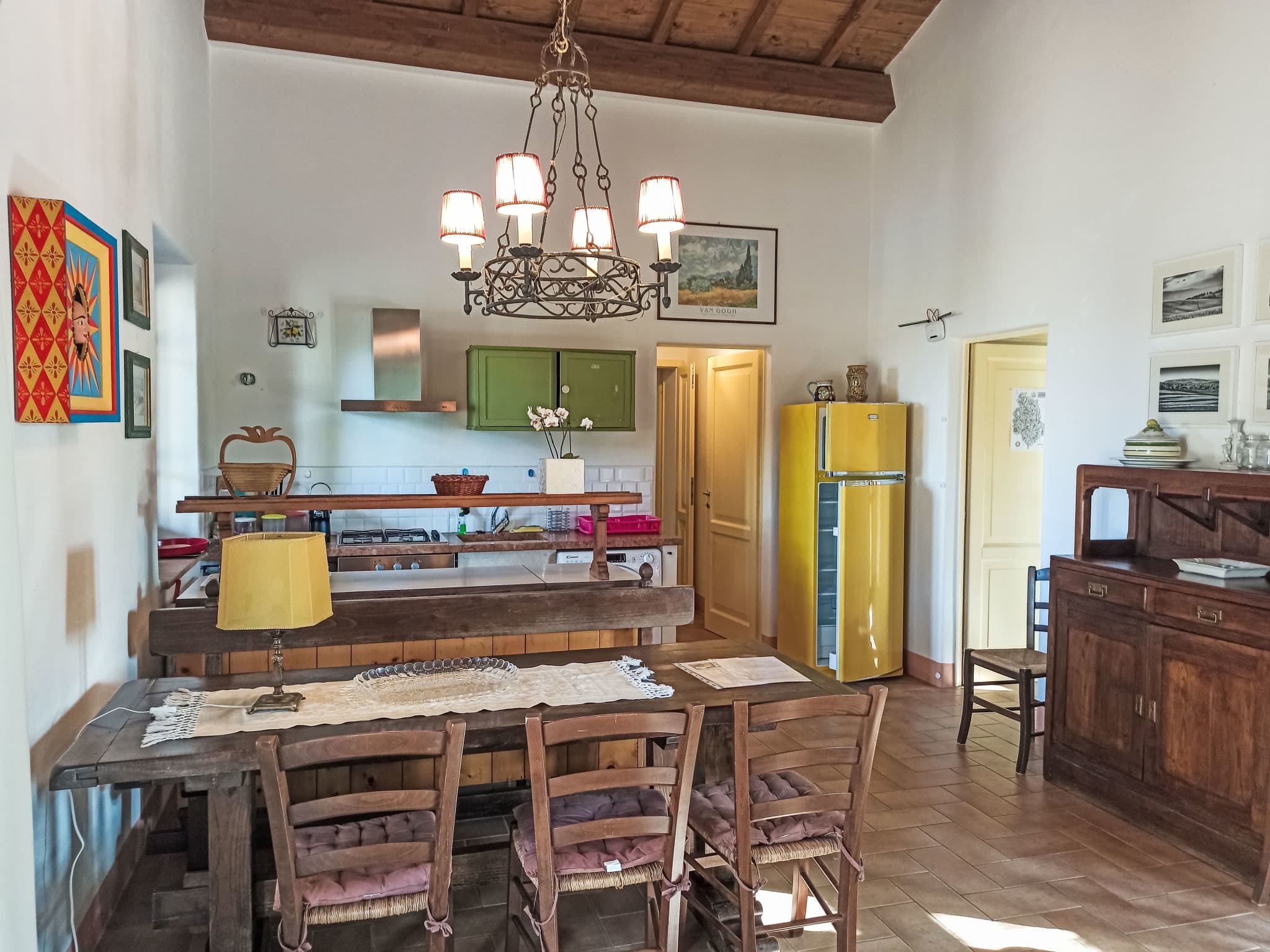 Kitchen / Dining Room