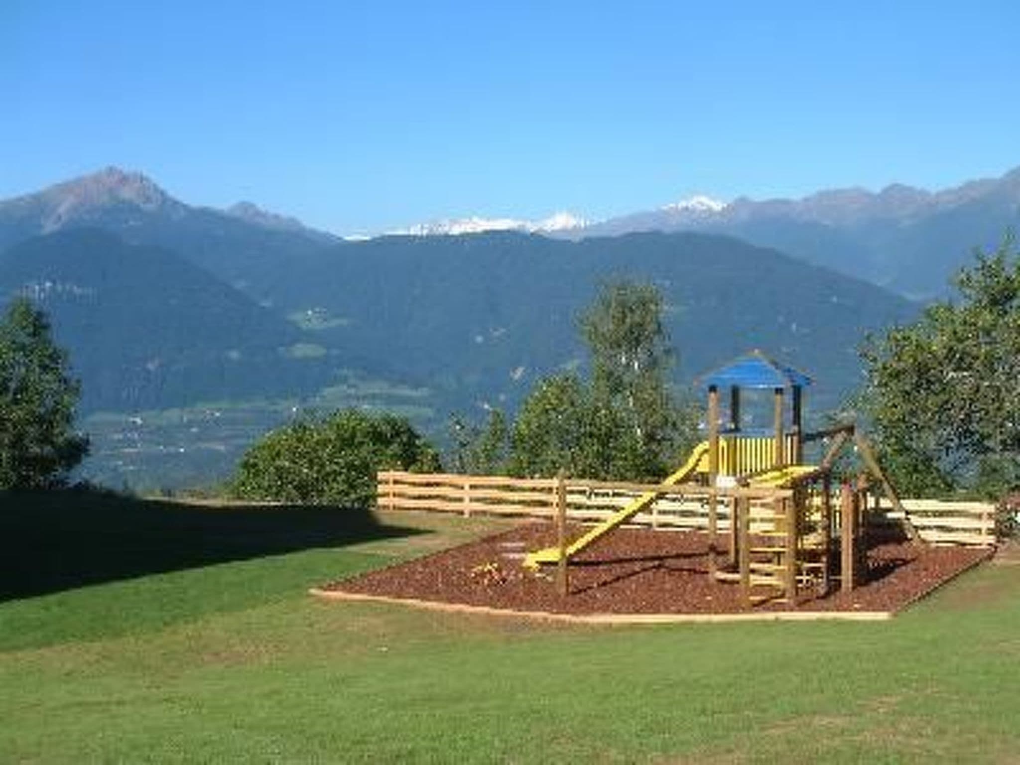 Gallery Image 10